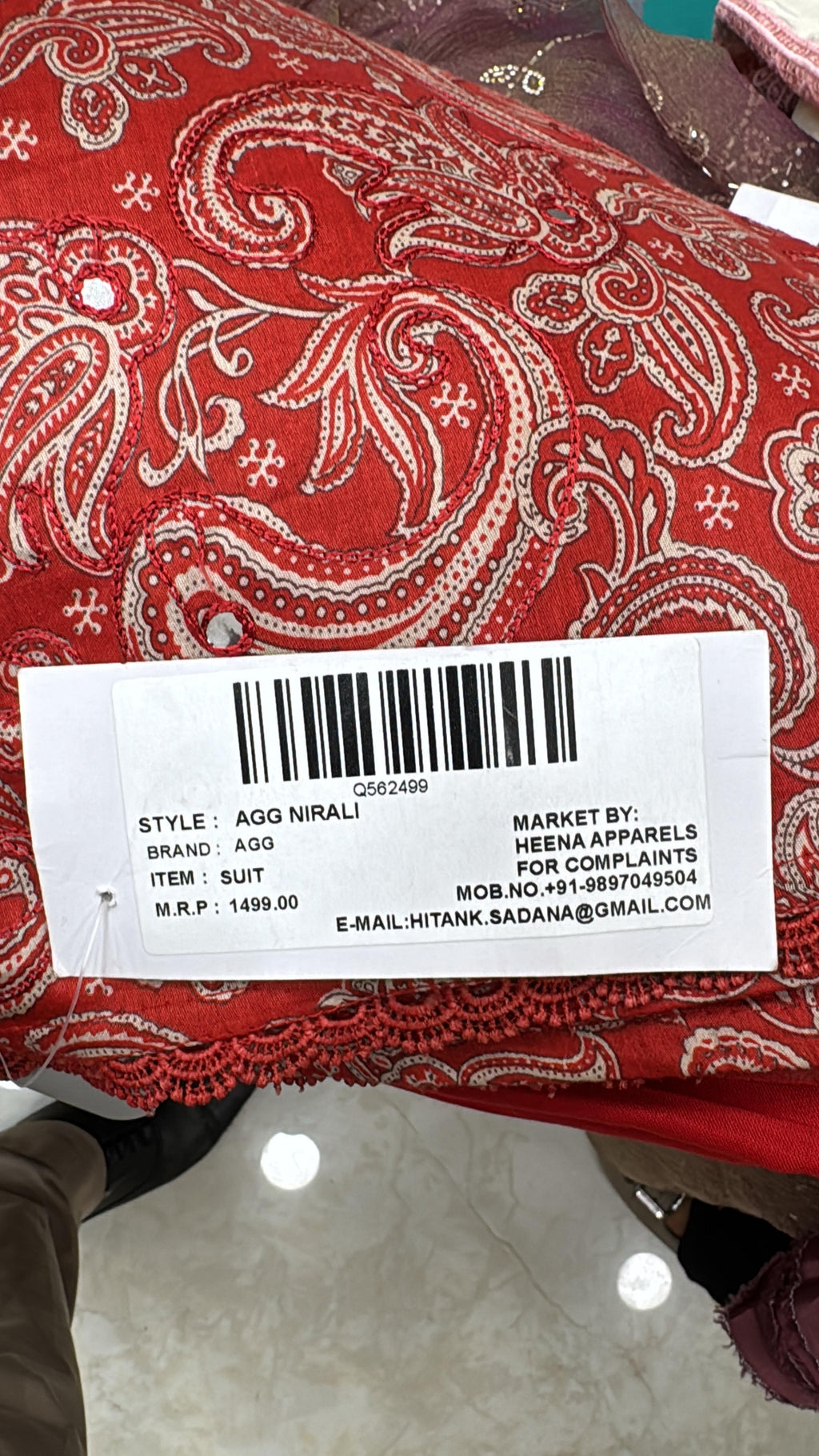 suit 6