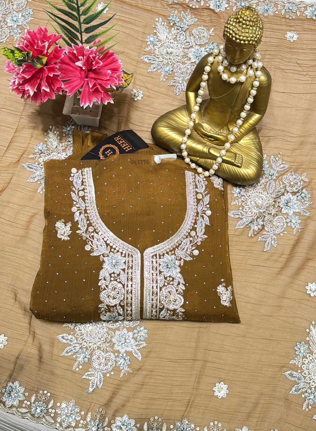 Mocha Luxe Heavy Embroidered Pakistani Suit Set Q562230
