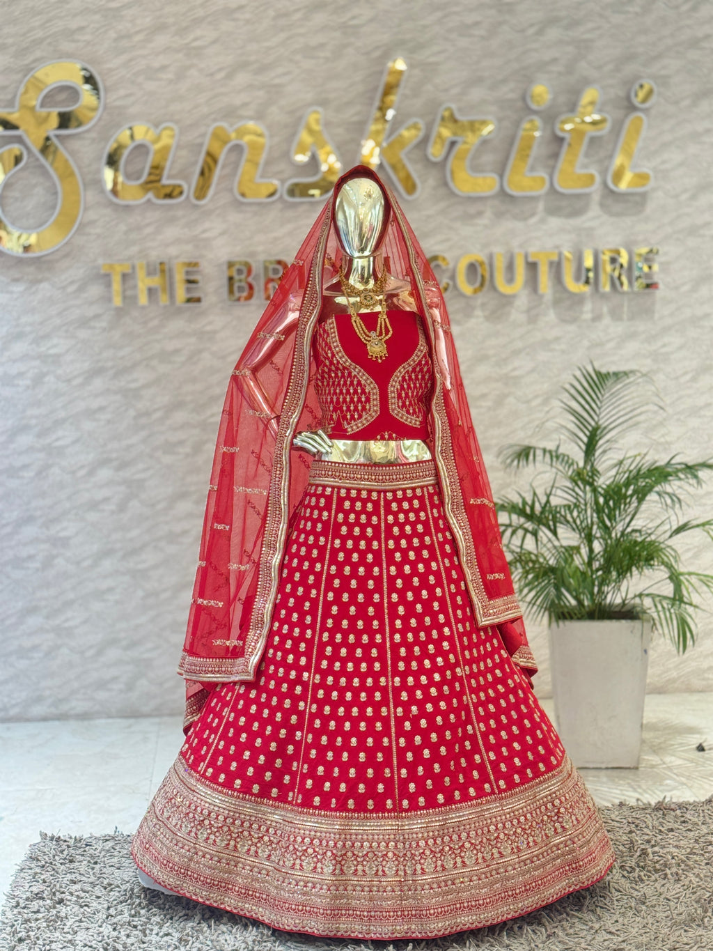 Q561486 Ruby Royale Bridal Lehenga Set
