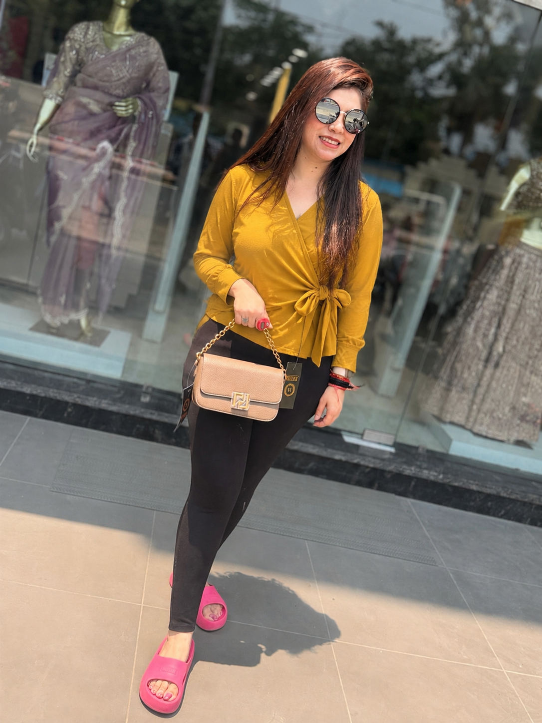 Q562772 Mustard Wrap Style Knot Top