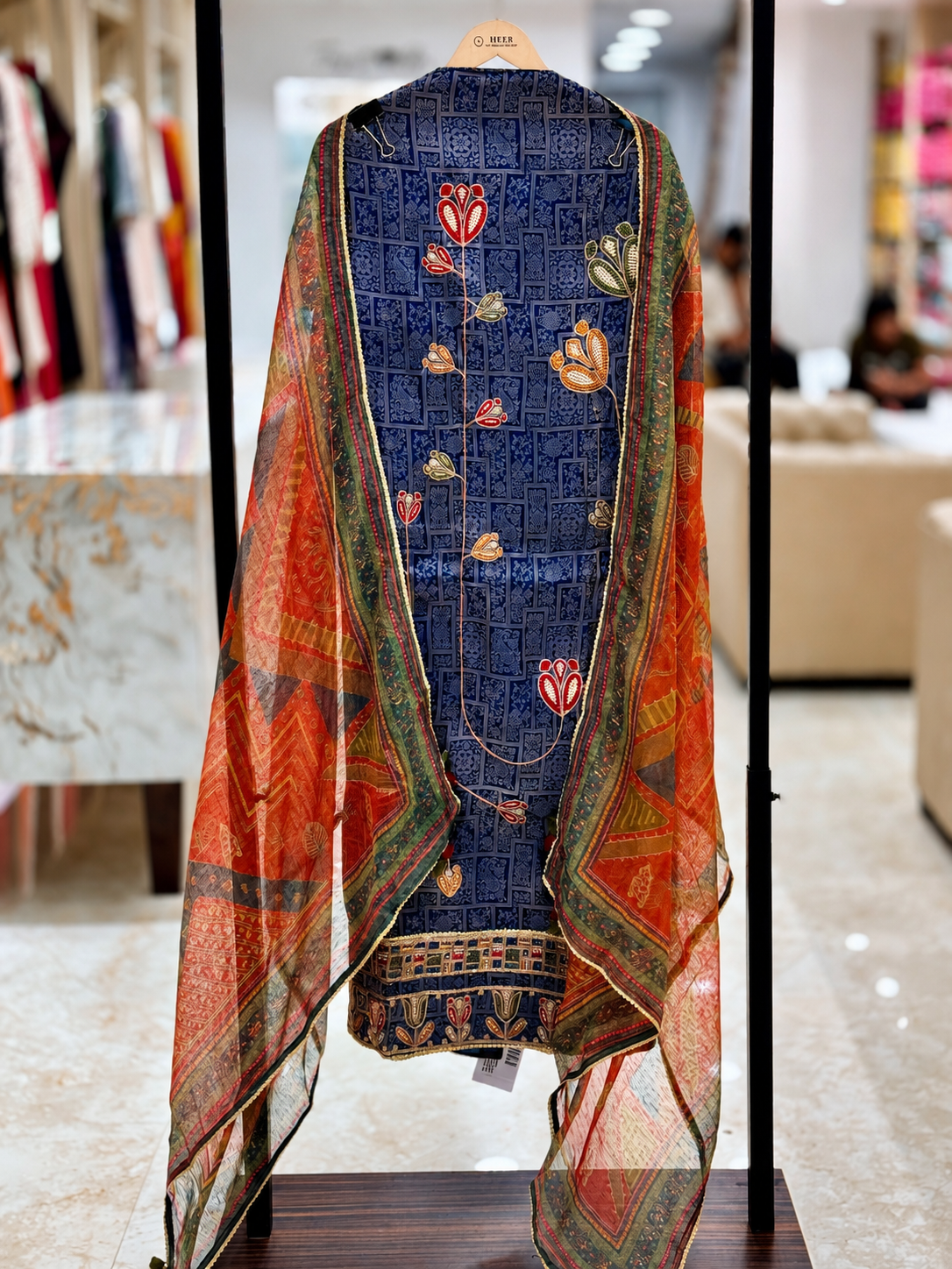 Royal Blue Floral Embroidered Unstitched Suit q561983