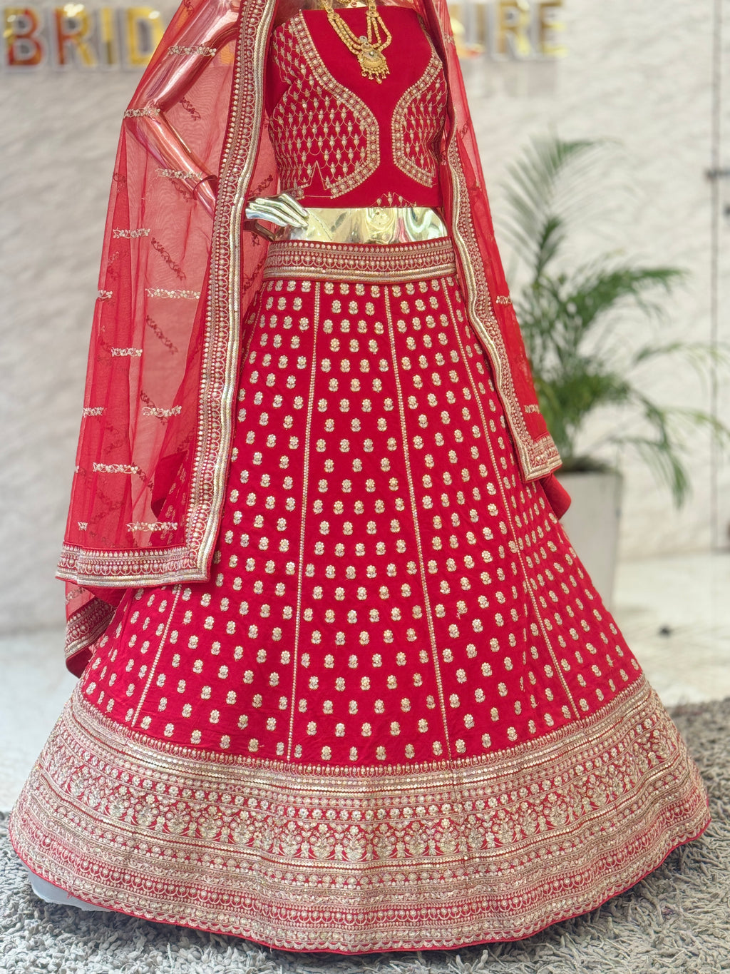 Q561486 Ruby Royale Bridal Lehenga Set