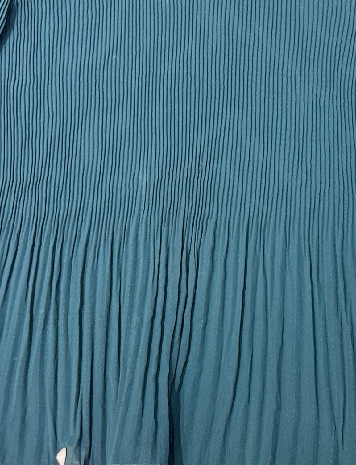 Q562751 Pleated Teal Flare Top