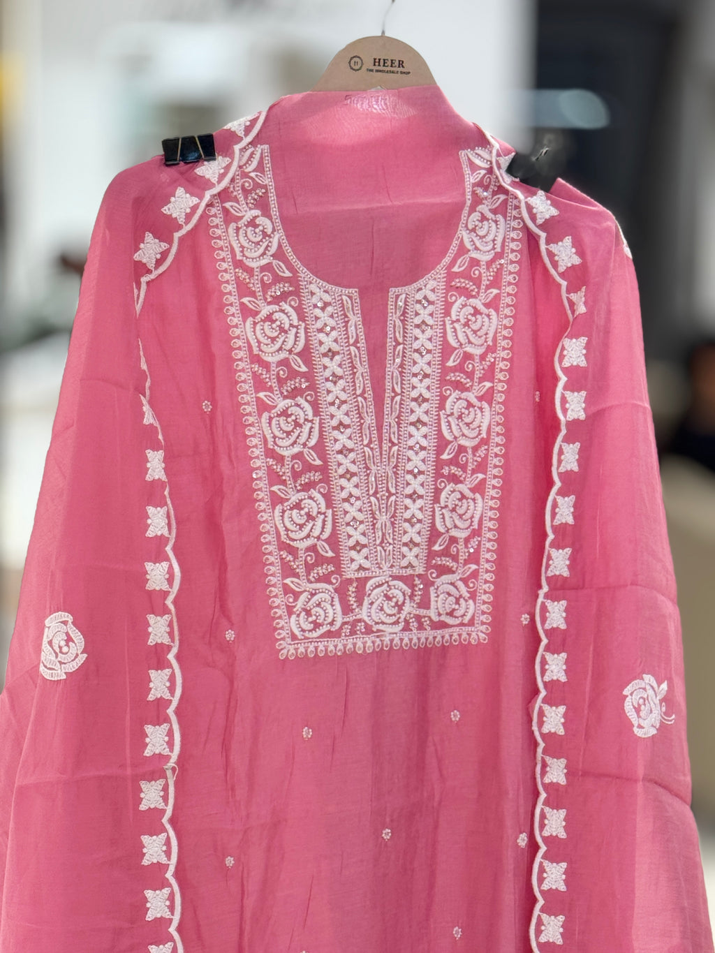 Q562893 Premium Onion-Pink Unstitched muslin Suit with White Resham Floral Embroidery