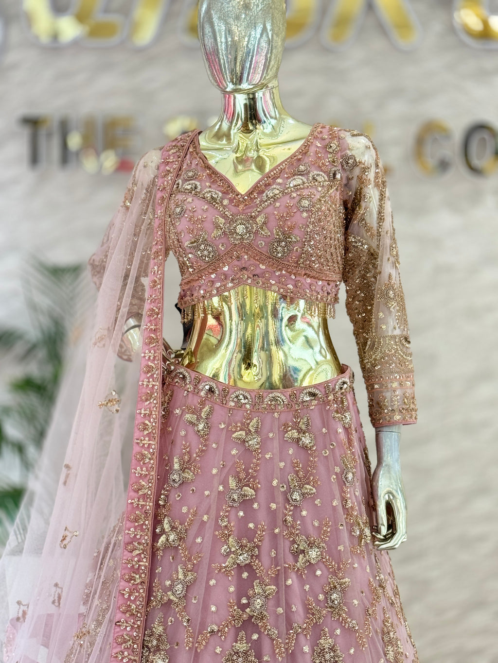 Elegant onion purple Sequins & Zardozi Embroidered Lehenga Choli Set with Net Dupatta q562268