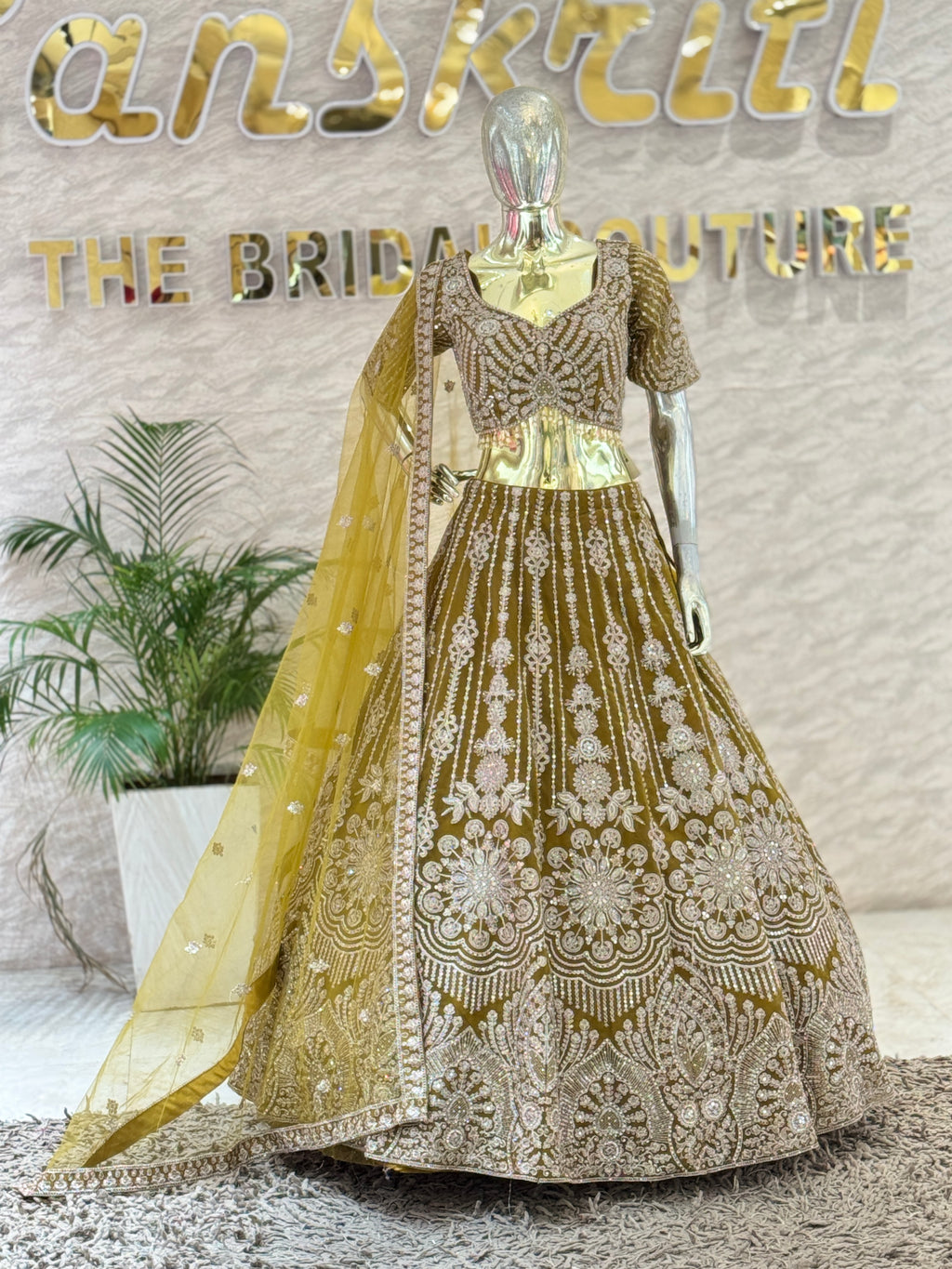 mehendi  Green Heavily Embroidered Velvet Lehenga Choli Set with Net Dupatta q561525