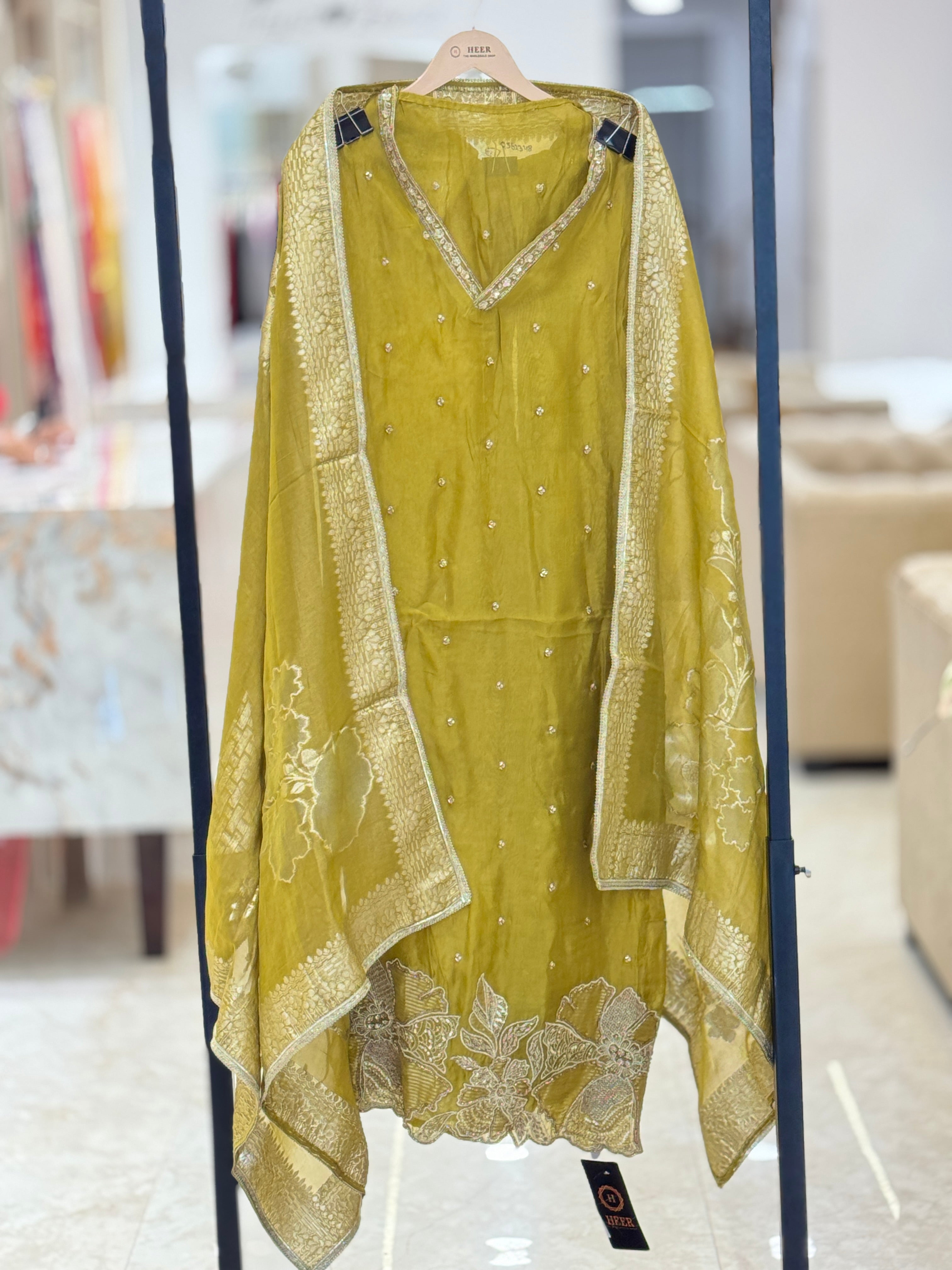 Elegant Olive Green Embroidered Unstitched Suit Set with Designer Dupatta q562348