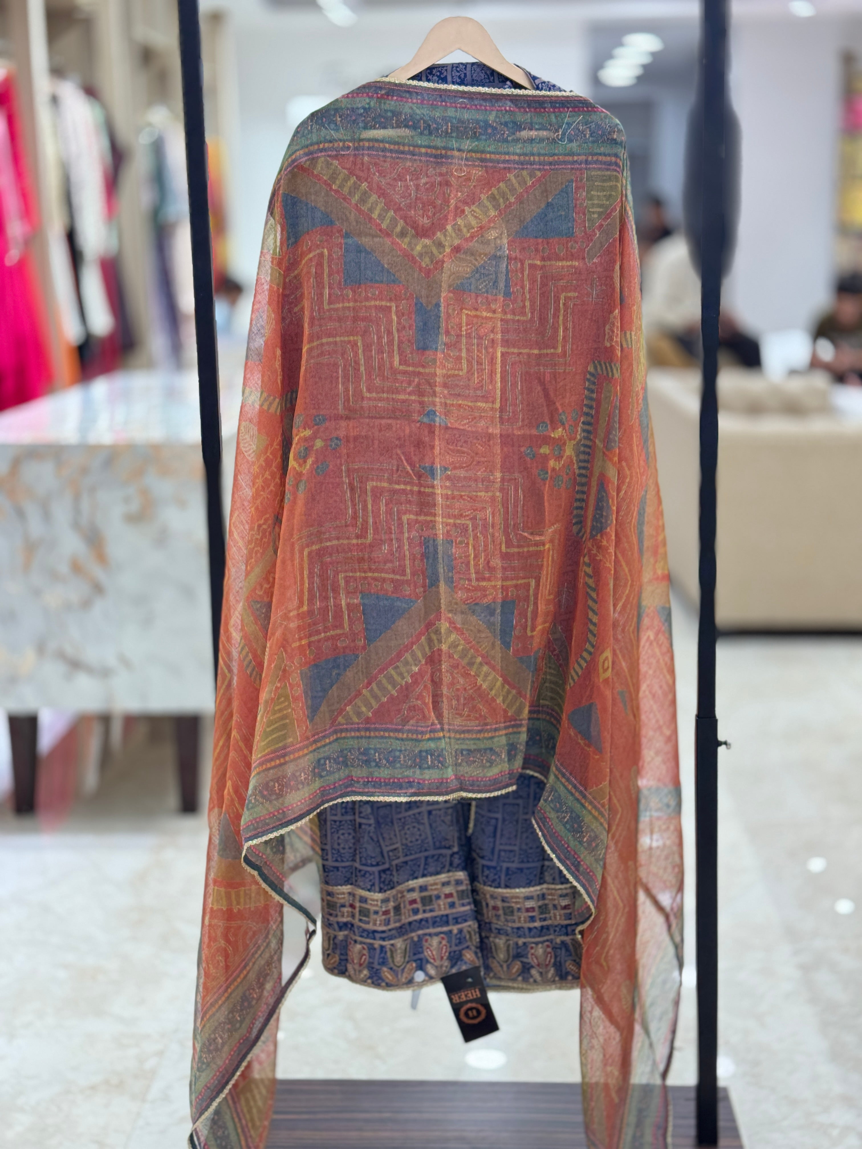 Royal Blue Floral Embroidered Unstitched Suit q561983