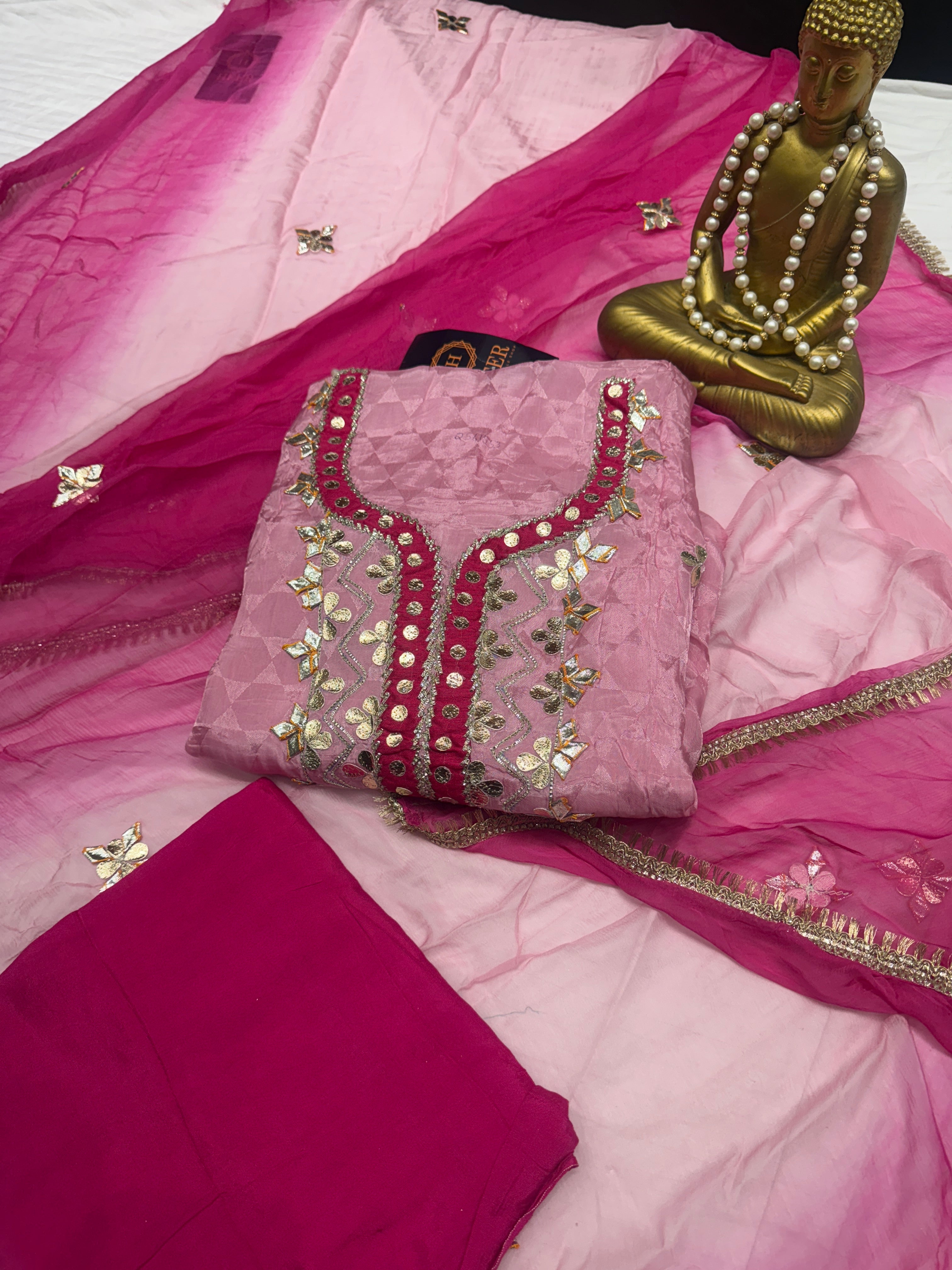 Q561853 pink magenta gota patti suit