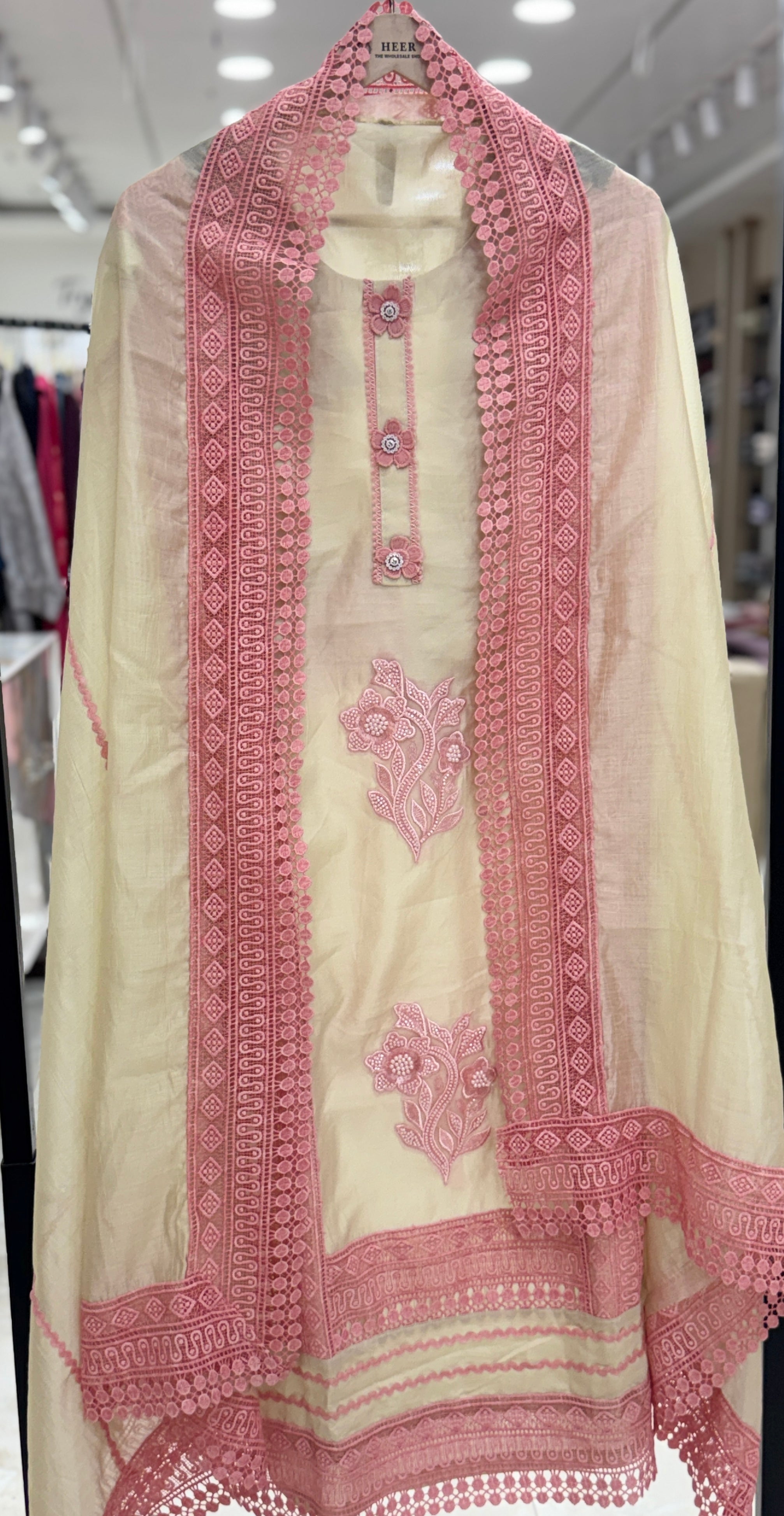 muslin suit pink