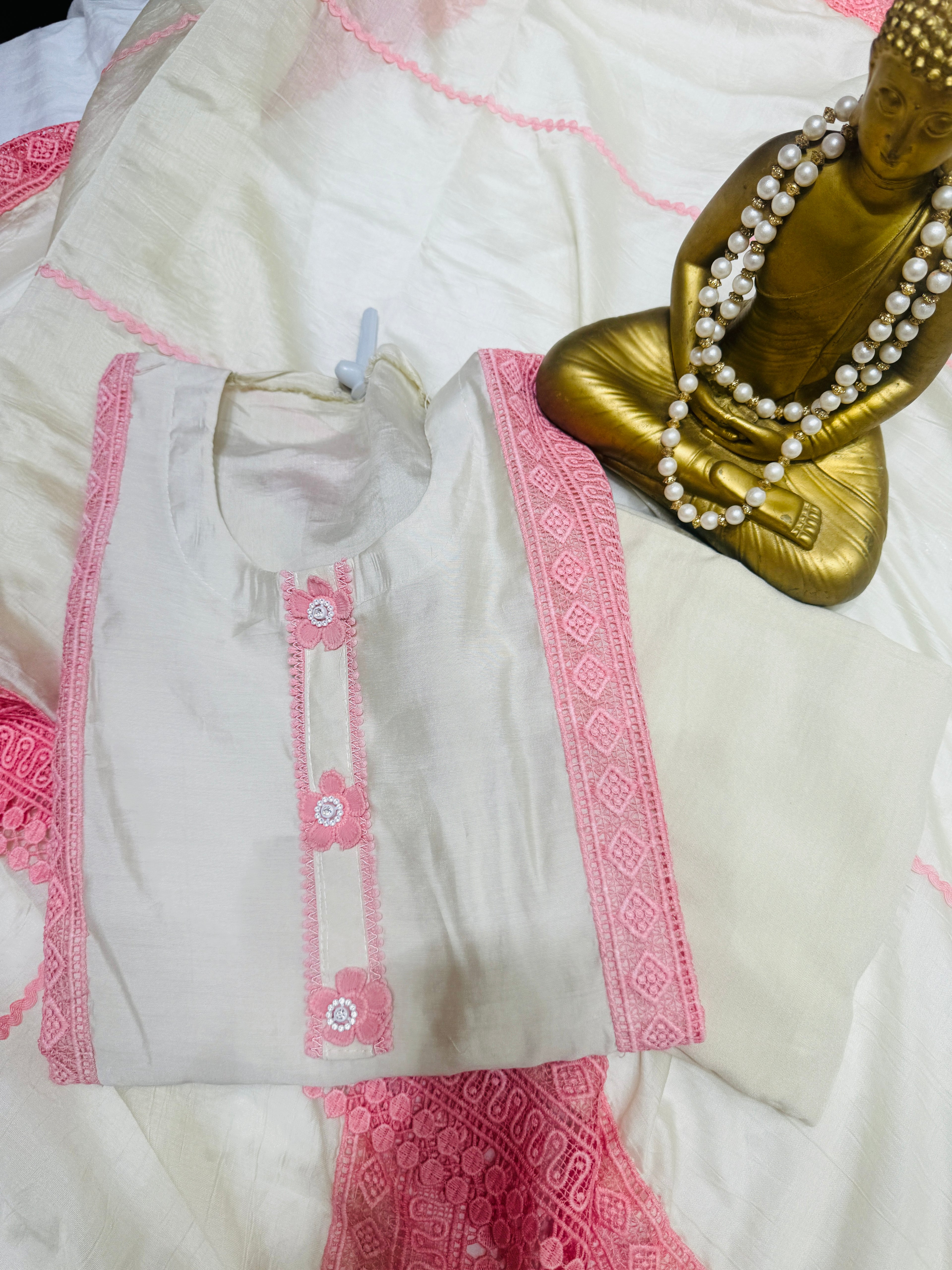 muslin suit pink