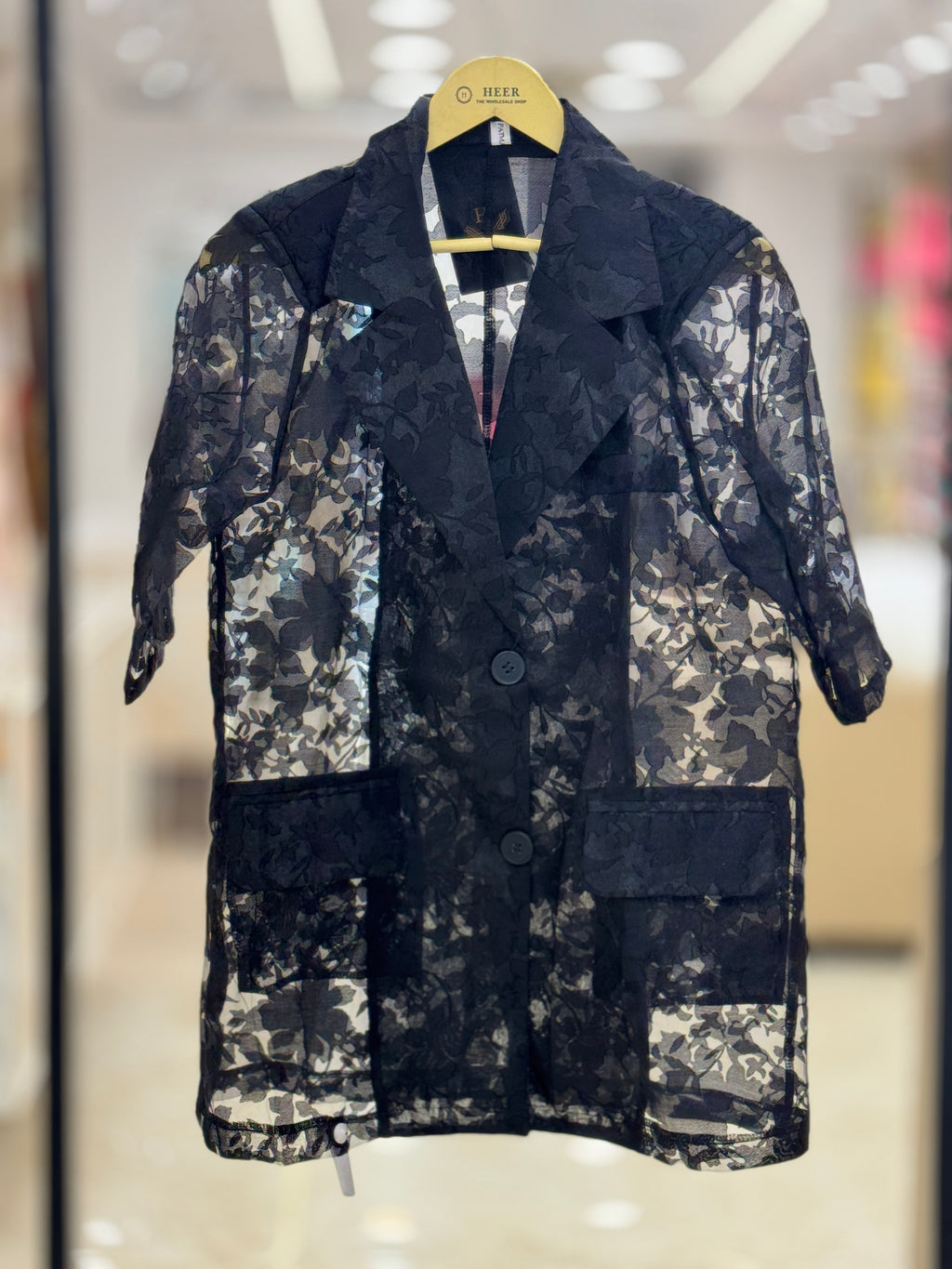 Floral Lace Short-Sleeve Blazer & Trousers Co-ord Set q562546