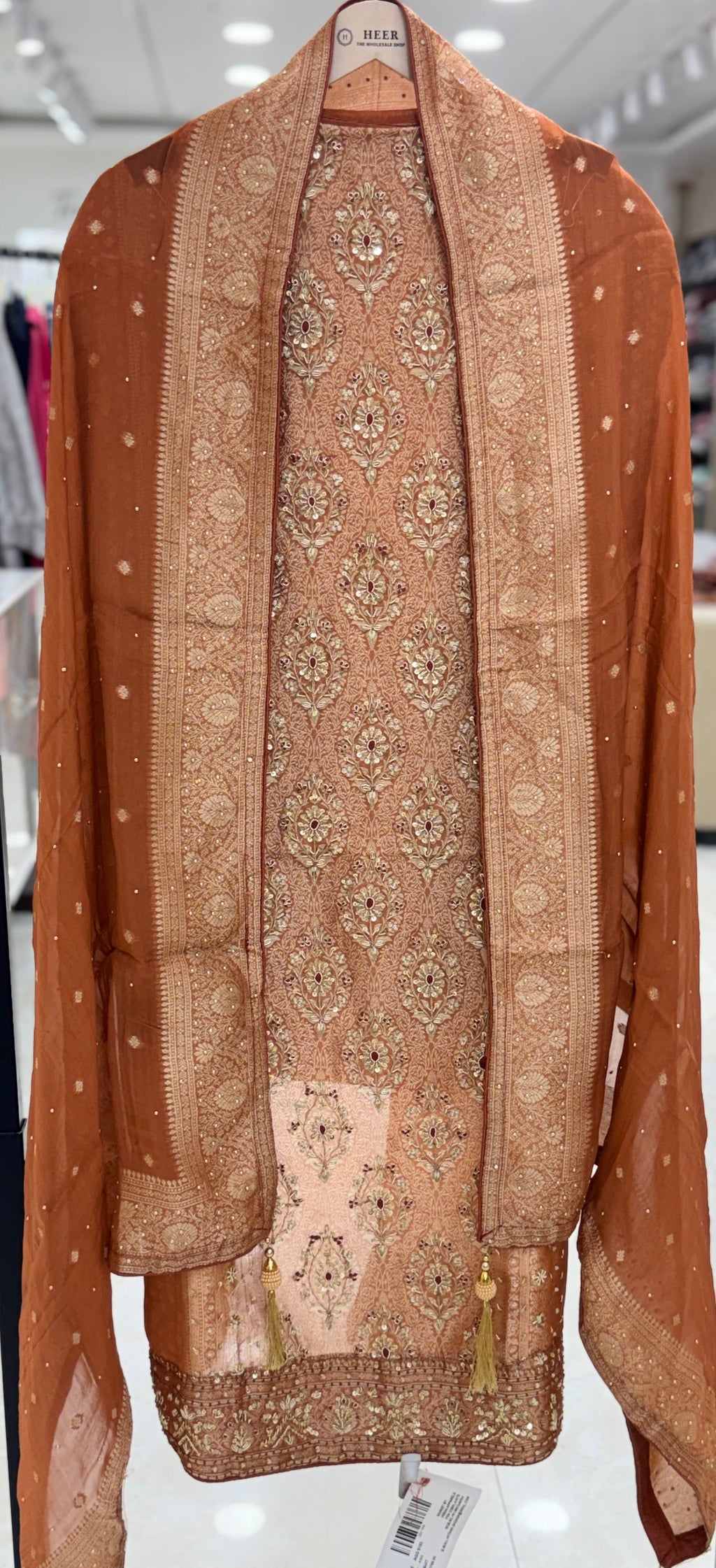 Q561938 Pure Organza Silk suit with Organza dupatta and premium Silk bottom