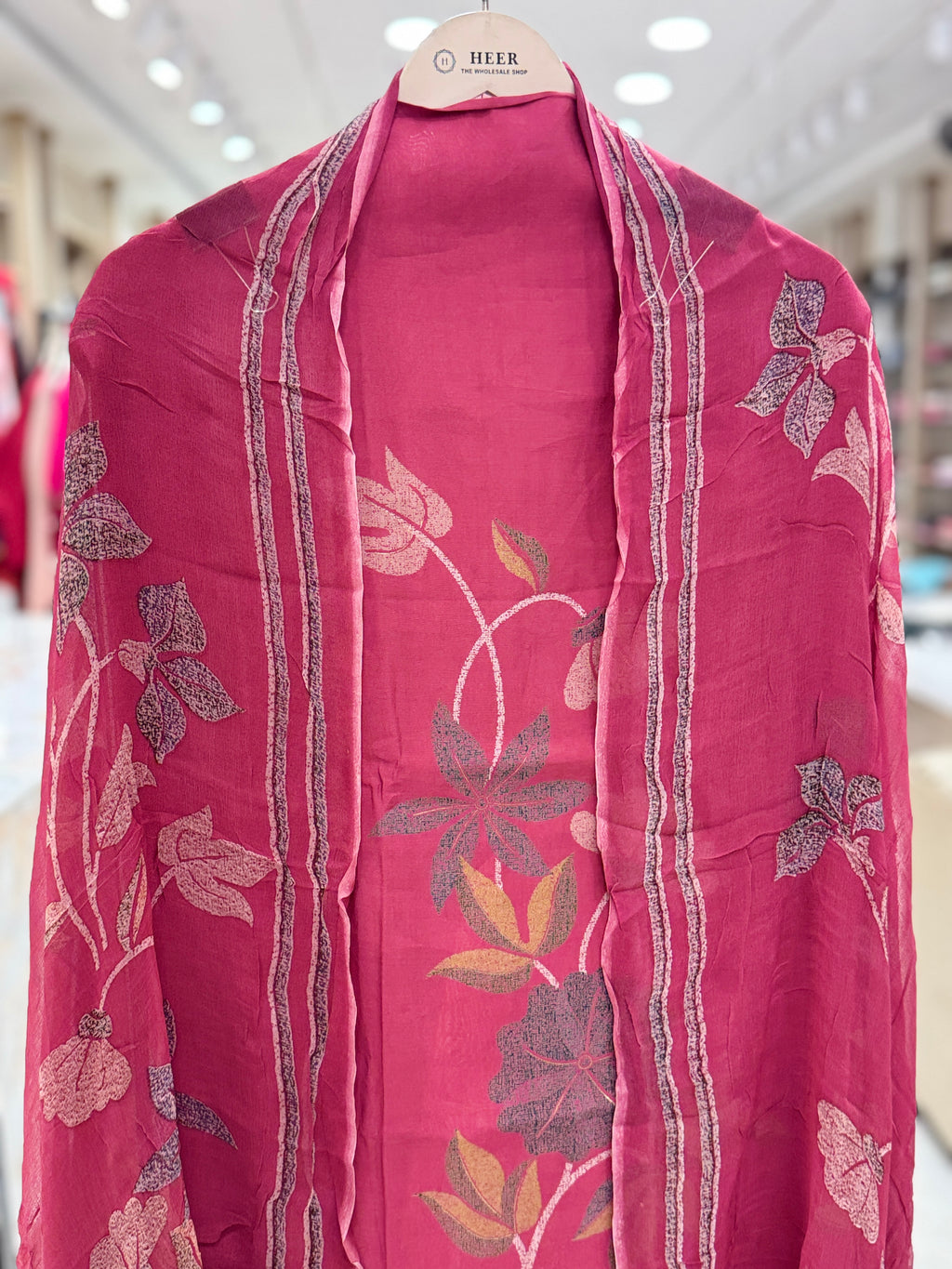 Q562507 BEAUTIFUL FLORAL PRINT WITH PRINTED Chiffon DUPATTA