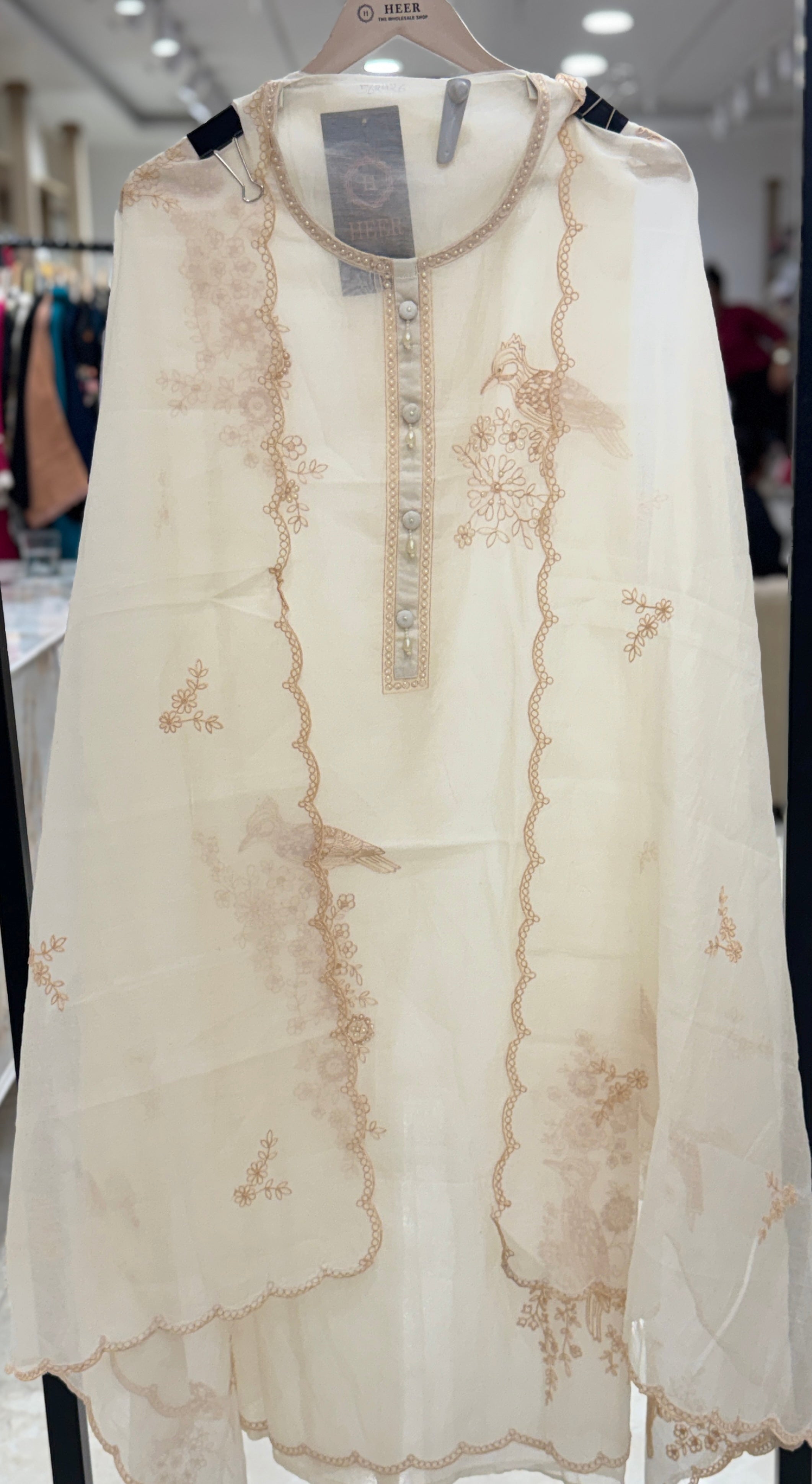 Q562426 Ivory Embroidered Unstitched mul-mul cotton Suit