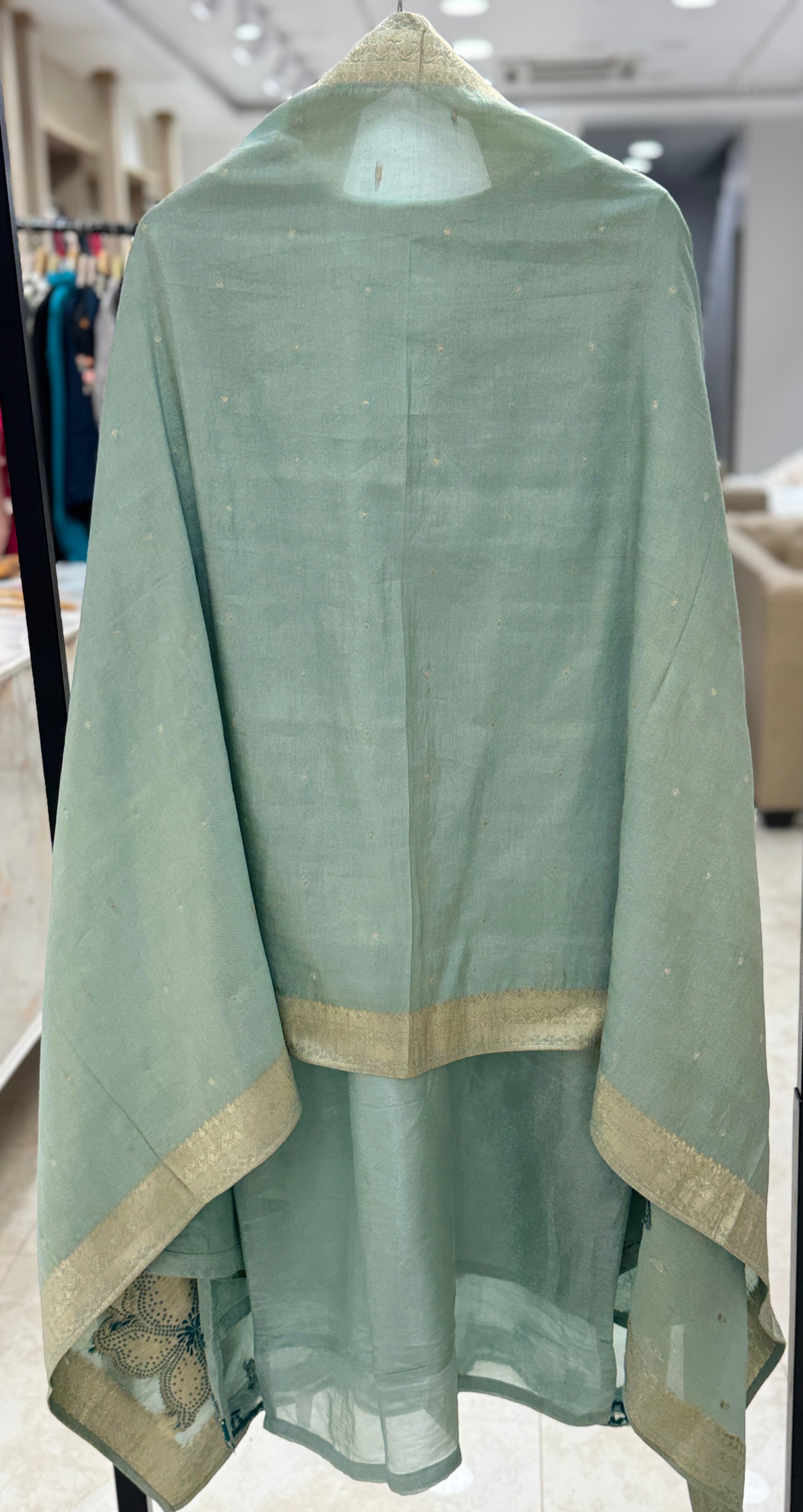 Q562614 Elegant Sea Green Simar Silk Embroidered Kurta Set with Straight Pants & Designer Dupatta