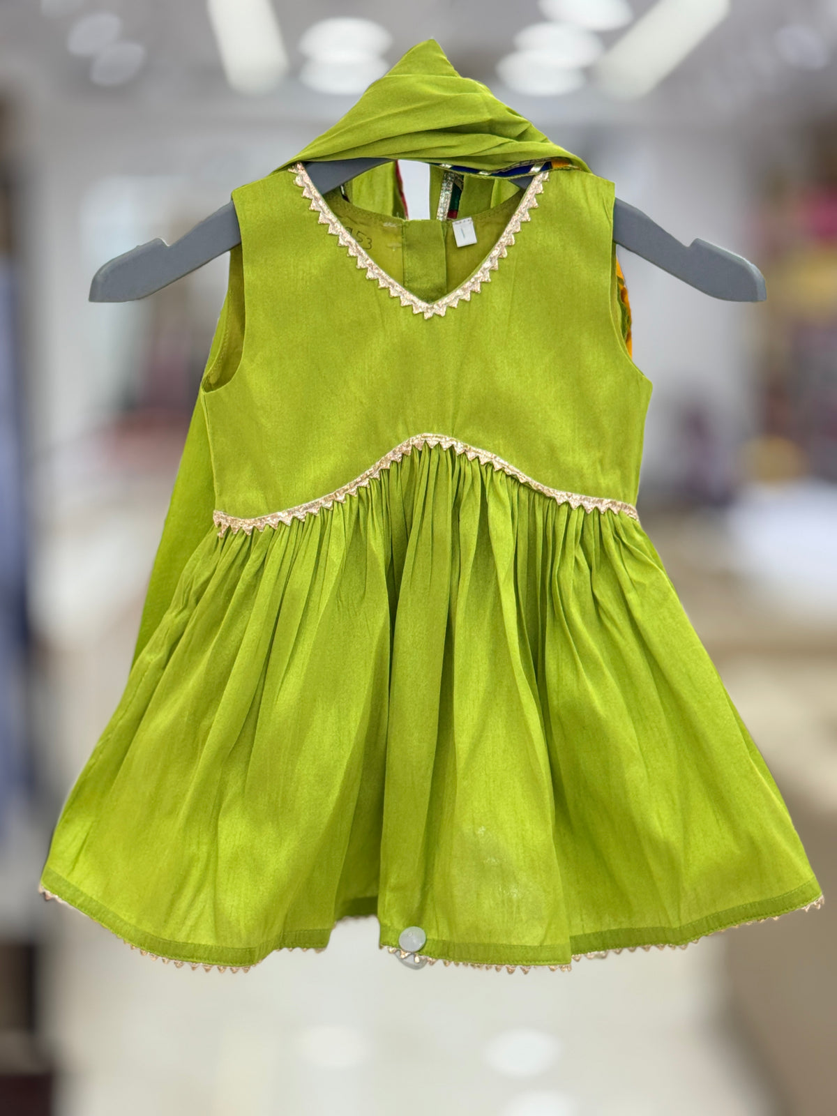 Lime Green Embroidered  Kurta & Skirt Set for Kids q562953