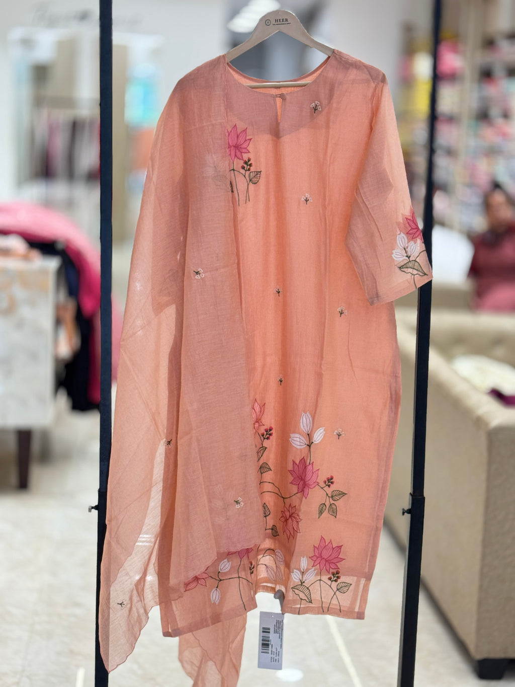 Elegant Peach Organza Co-ord Set with Intricate Floral Embroidery q562936