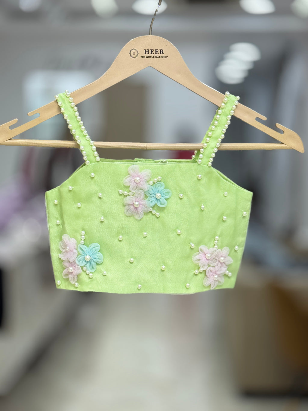 Exquisite Pistachio-Green Tulle Lehenga Choli with Hand-Embellished Floral Detail q562955