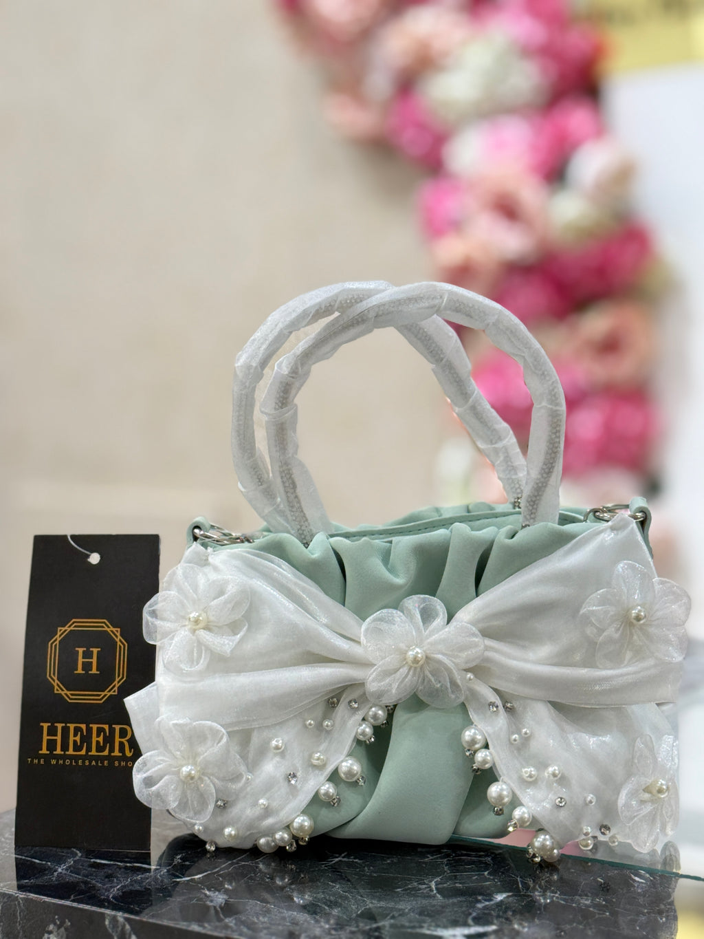 Q562701 Mint Pearl Bloom Handbag