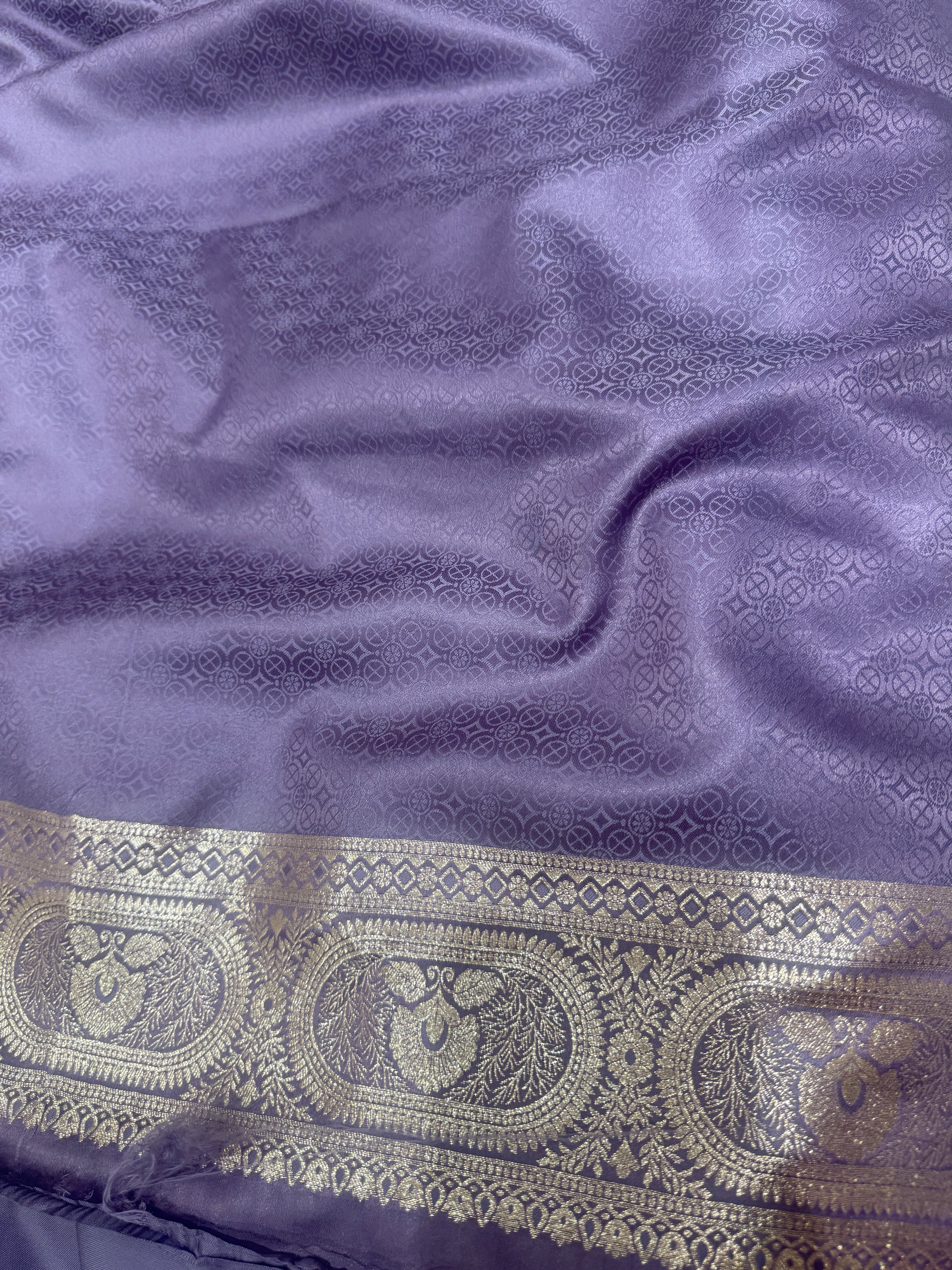 Q562051 purple silk saree