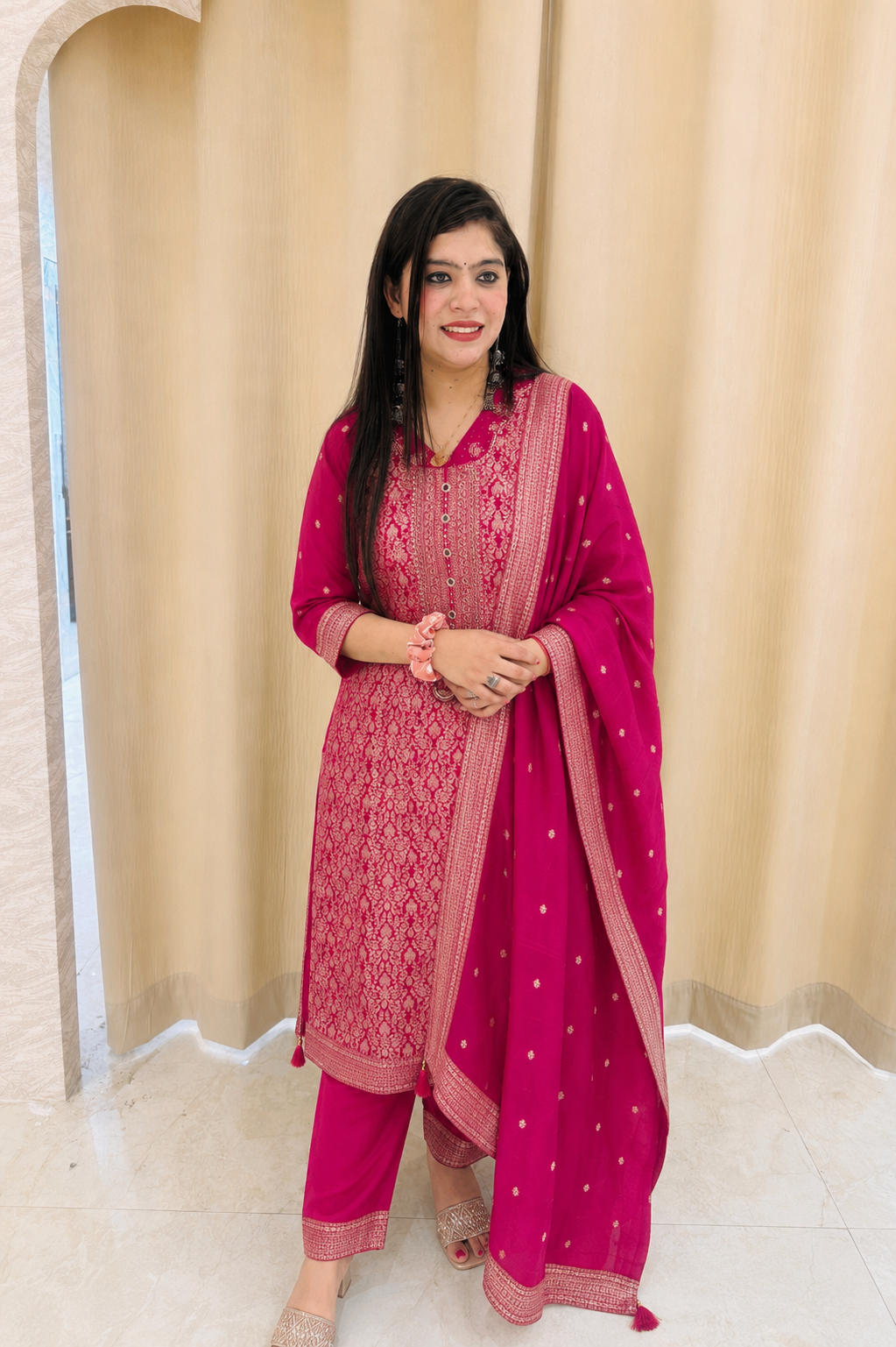 Gorgeous Magenta Pink Banarasi Woven 3-Piece Readymade Kurta Set q561897