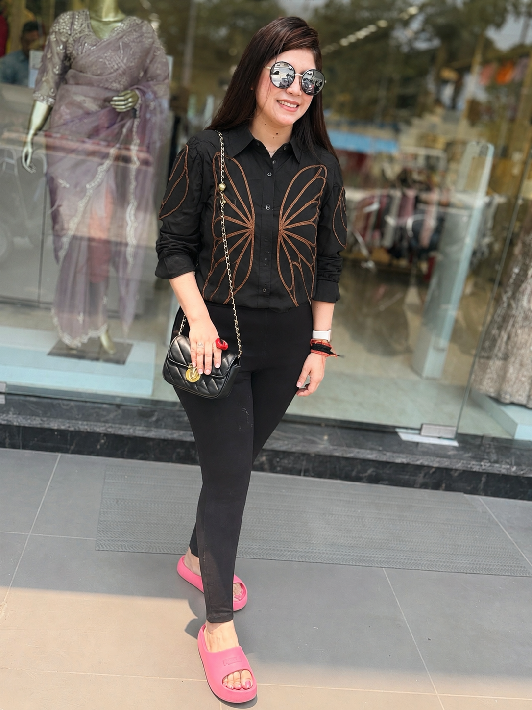 Butterfly Embroidery Black Button-Down Shirt q562859