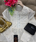 Q562319 White soft lightweight premium top
