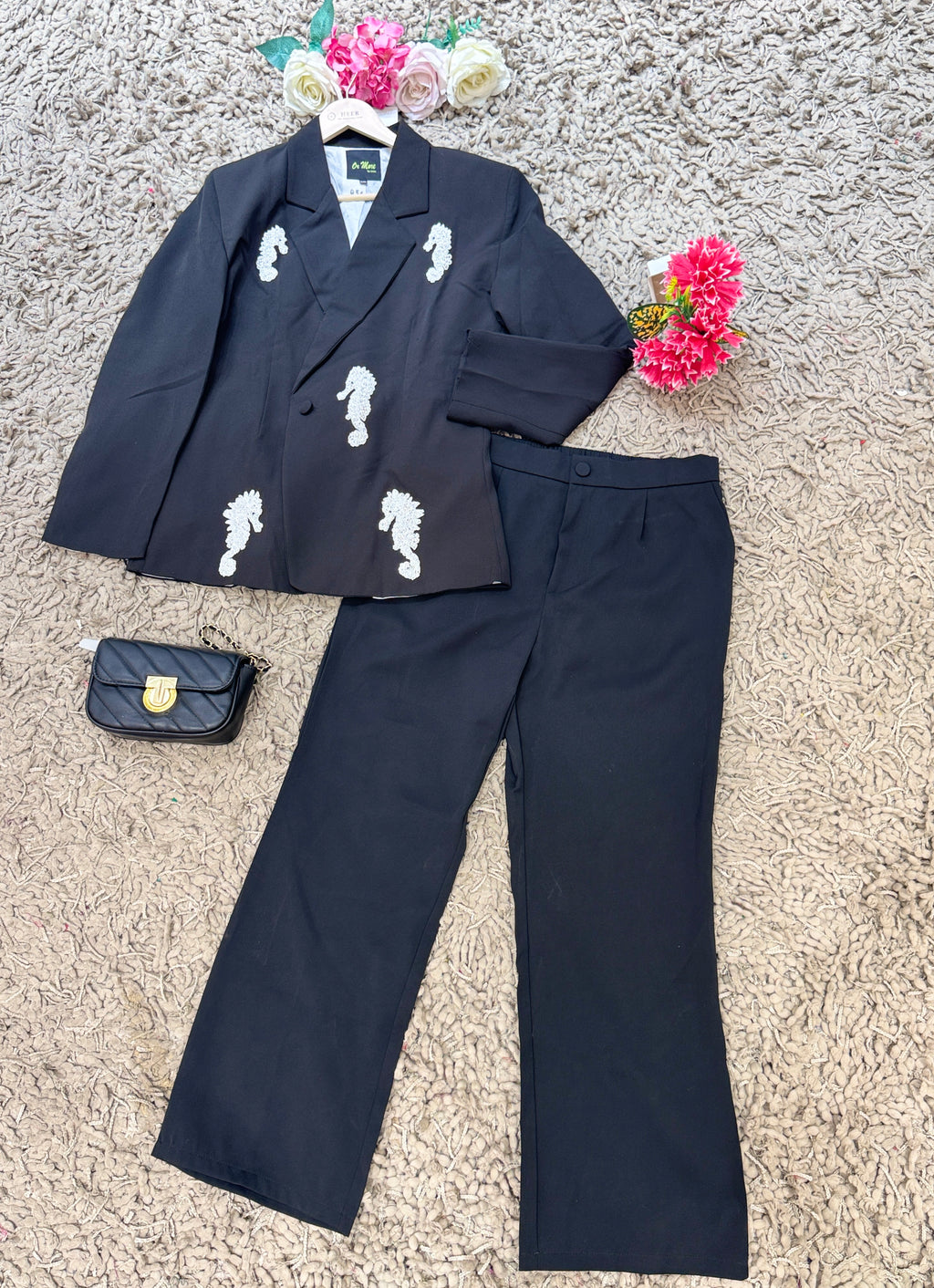 Q562545 black blazer coord set