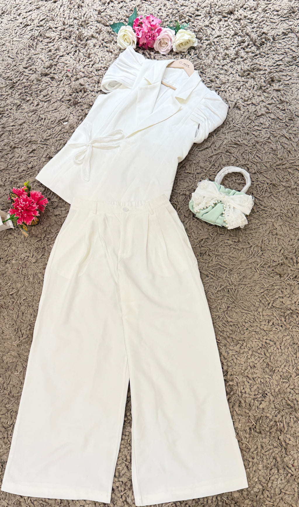 Q562558 Elegant White Puff Sleeve Co-ord Set for Women