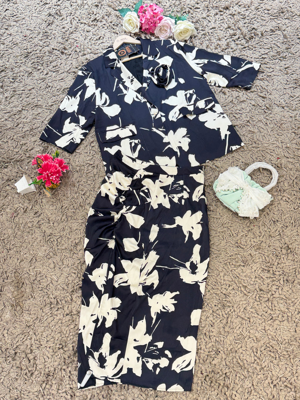 Q56205 Black & White Floral Printed Co-ord Set for Women