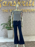 Q562752 Chic black and white striped off-shoulder top with a stylish fitted look.