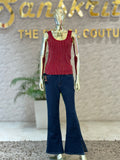 Q562324 Elegant mehroon ribbed sleeveless top with lace detailing and shimmer stripe design.