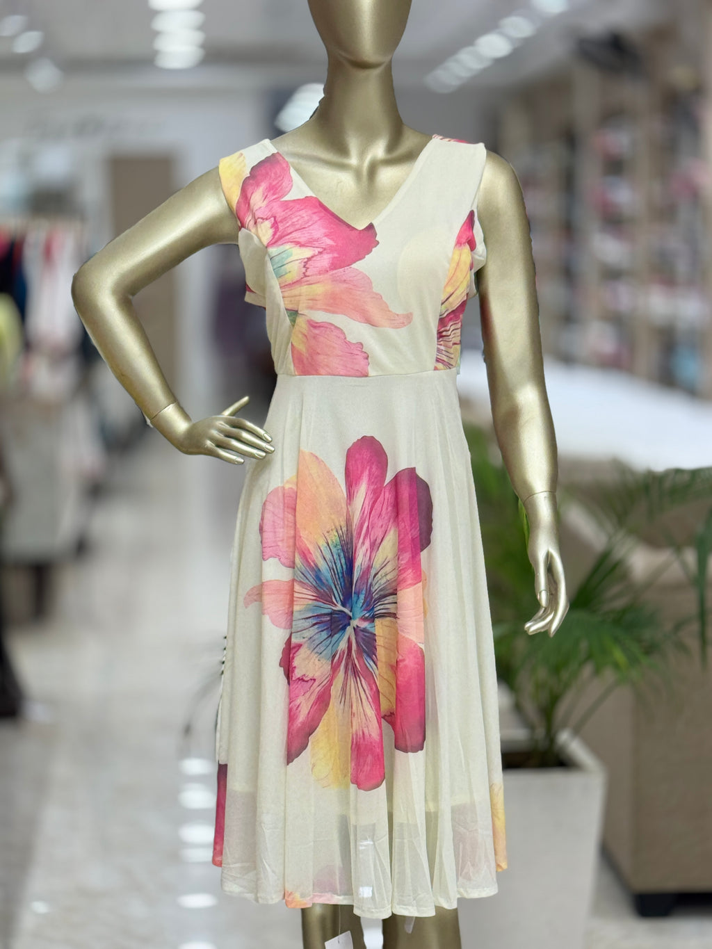 Q562565 White & Pink Floral Sleeveless Midi Dress