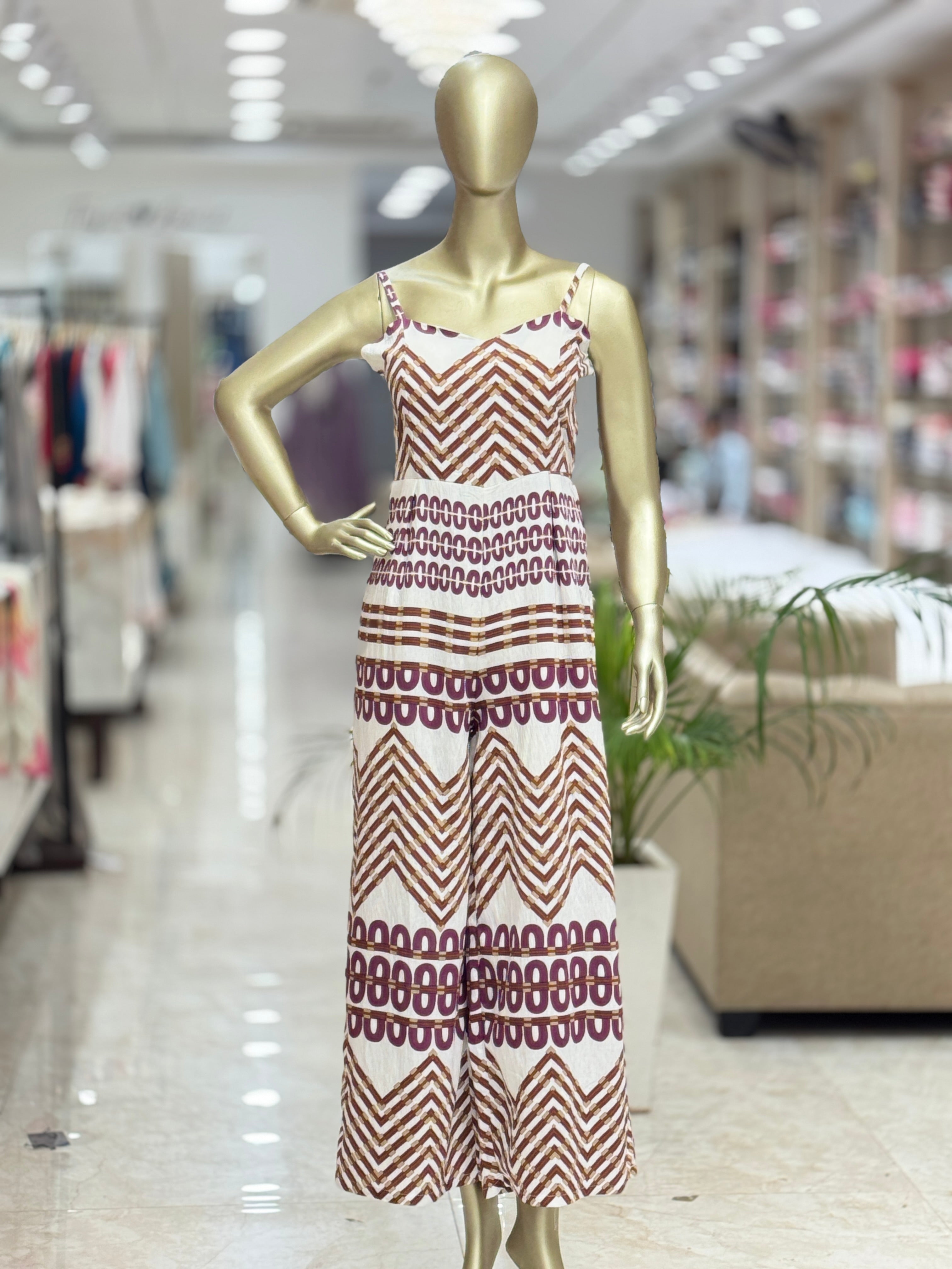 Q562559 Women’s Printed Cotton Jumpsuit with Chevron Pattern