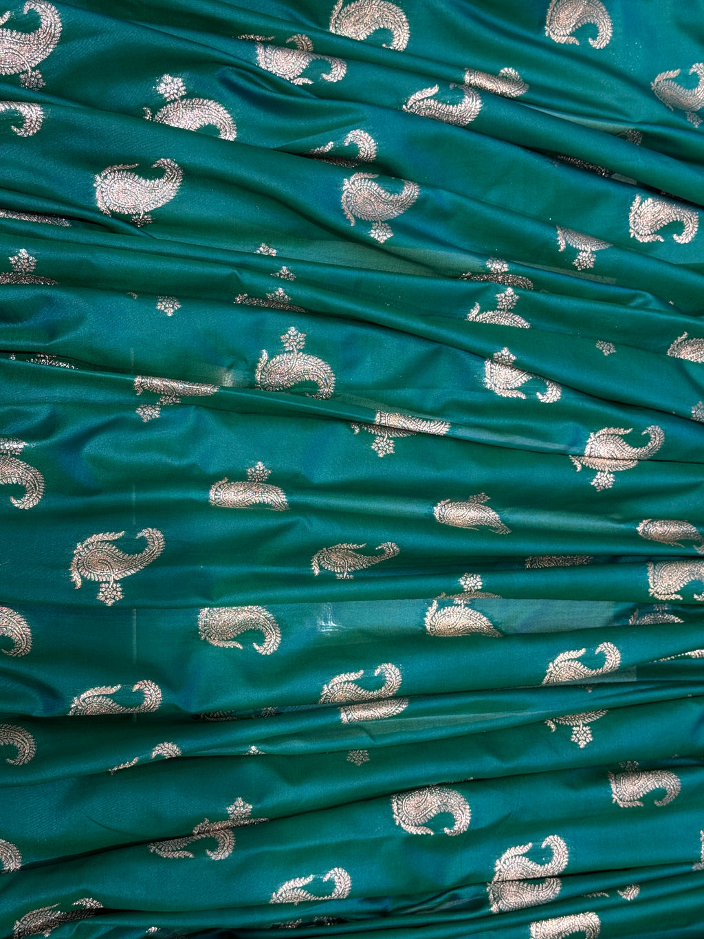 Q562722 Rama Green Silk Saree