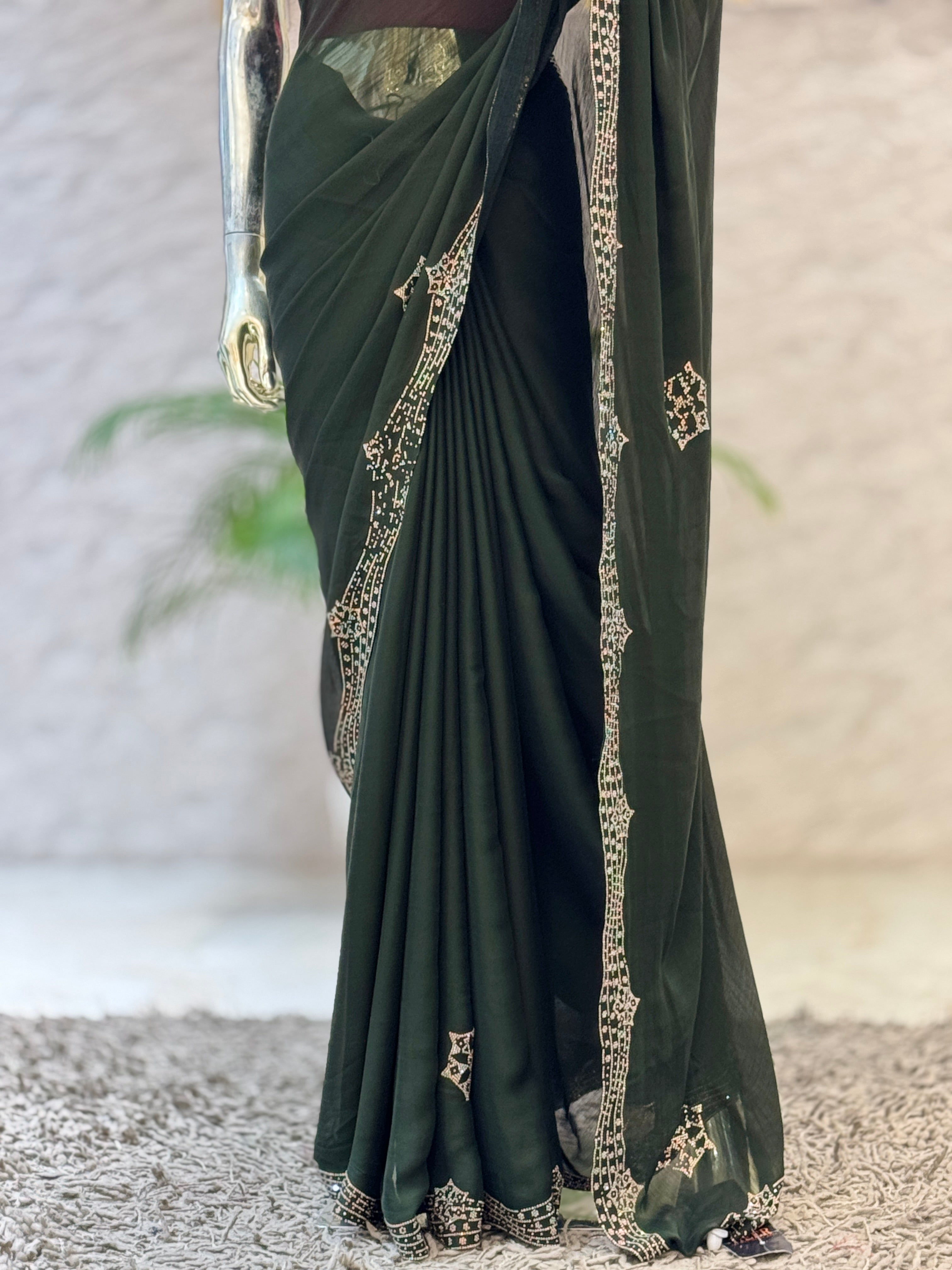 Dark Green Crepe Saree Q562259