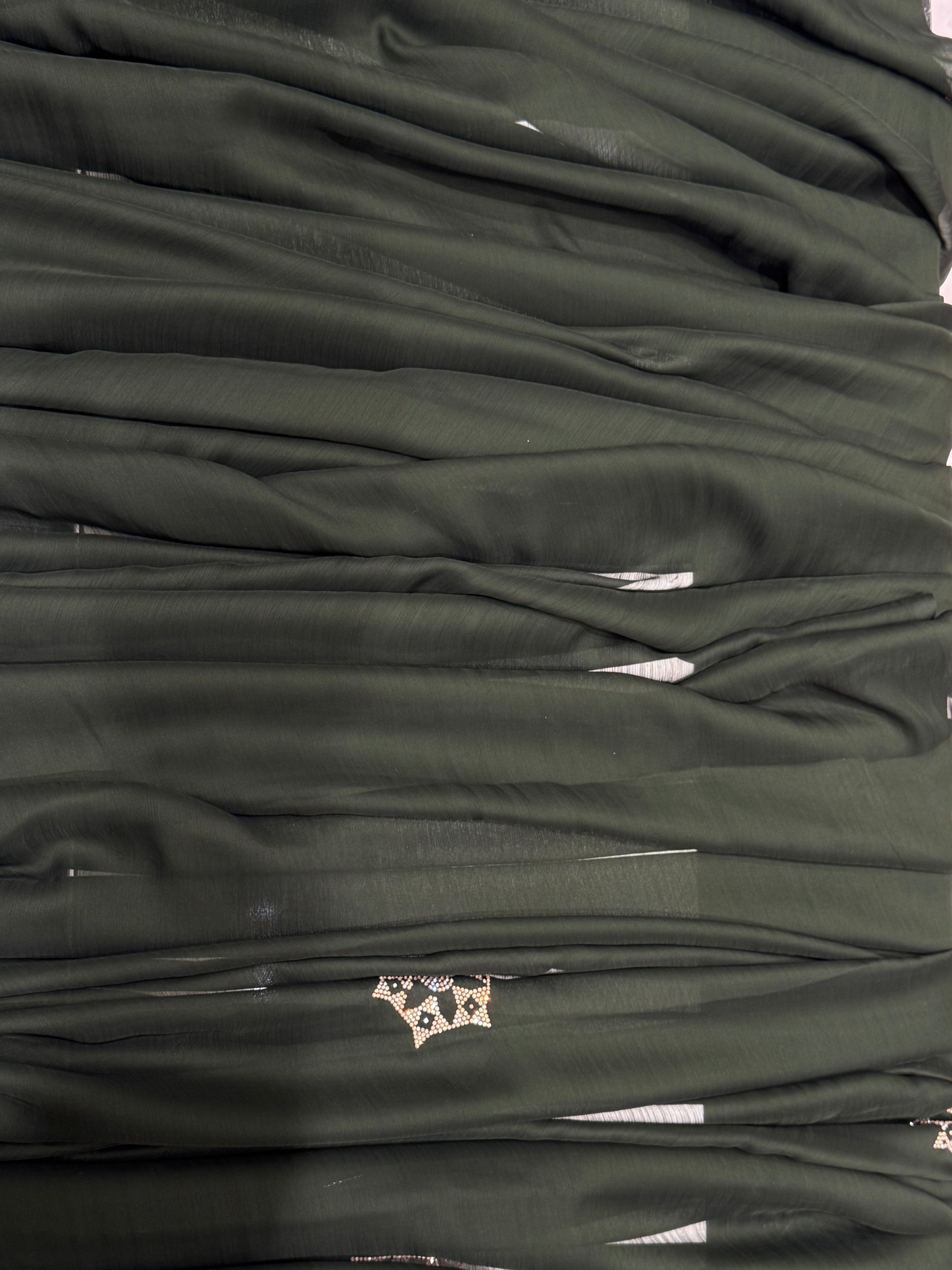 Dark Green Crepe Saree Q562259