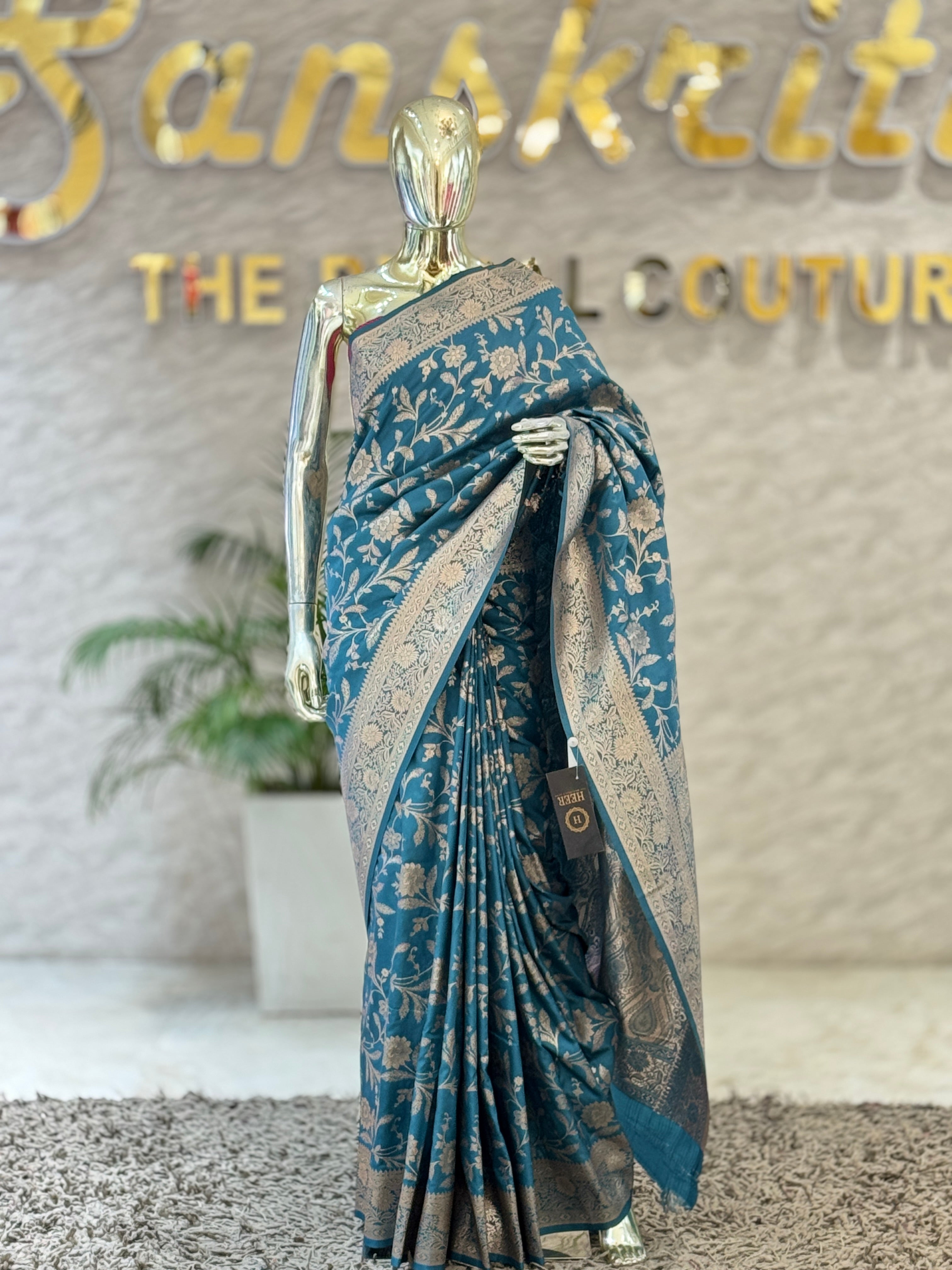 Elegant Teal Blue Silk Saree with Rich Antique Zari Floral Weaving q562729