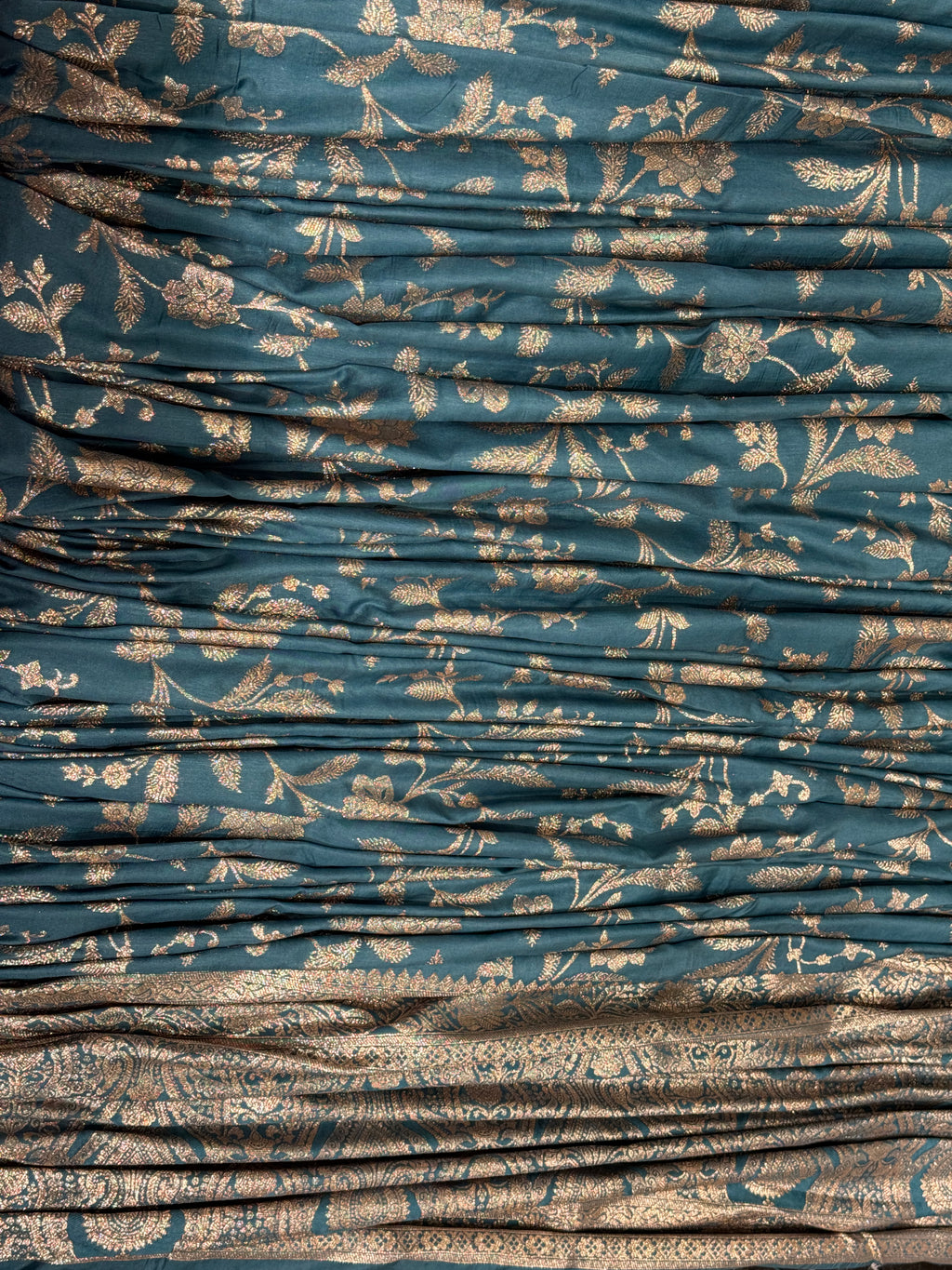 Elegant Teal Blue Silk Saree with Rich Antique Zari Floral Weaving q562729