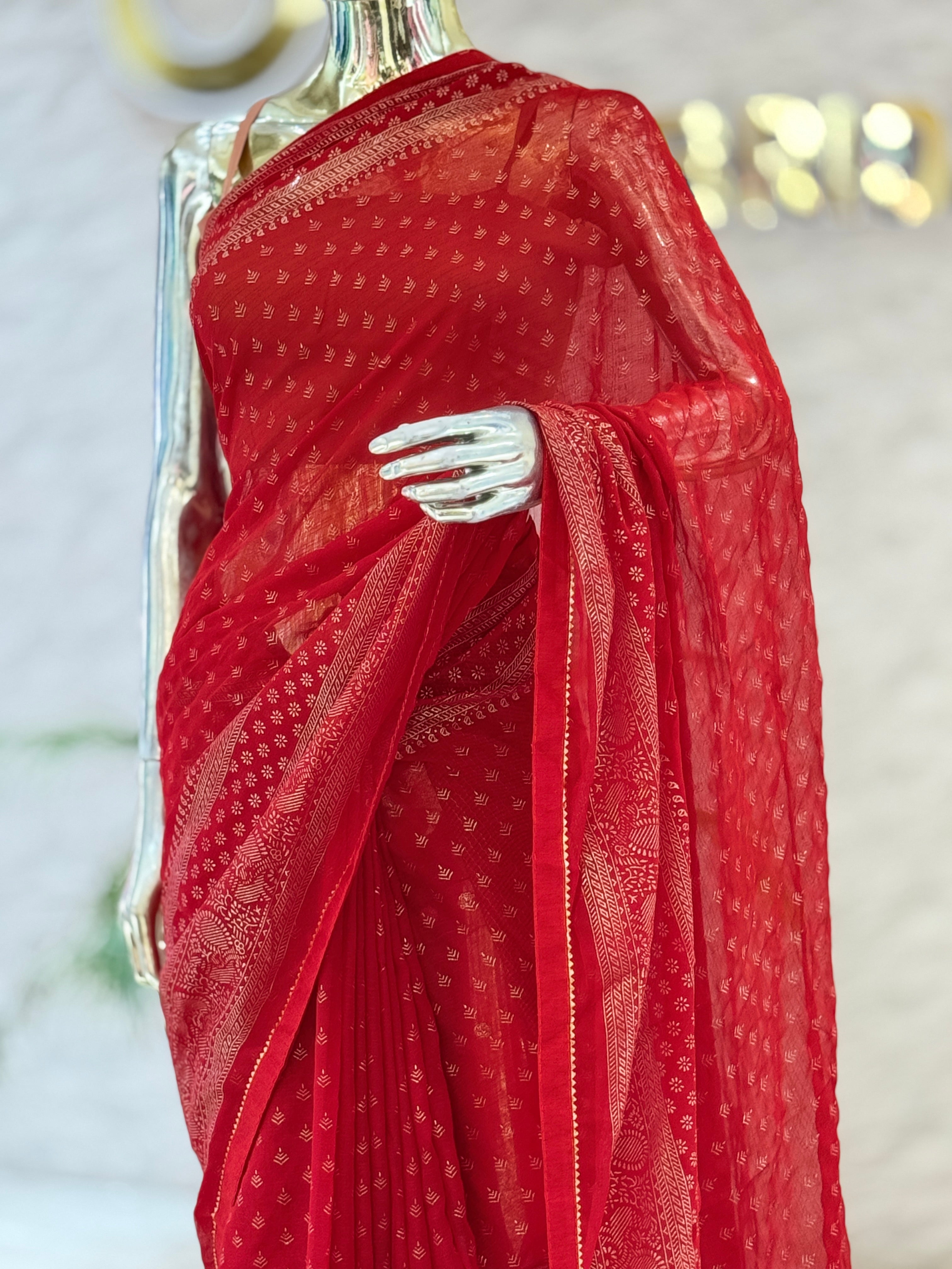 Q562416 Elegant Georgette Chiffon Saree with Designer Blouse