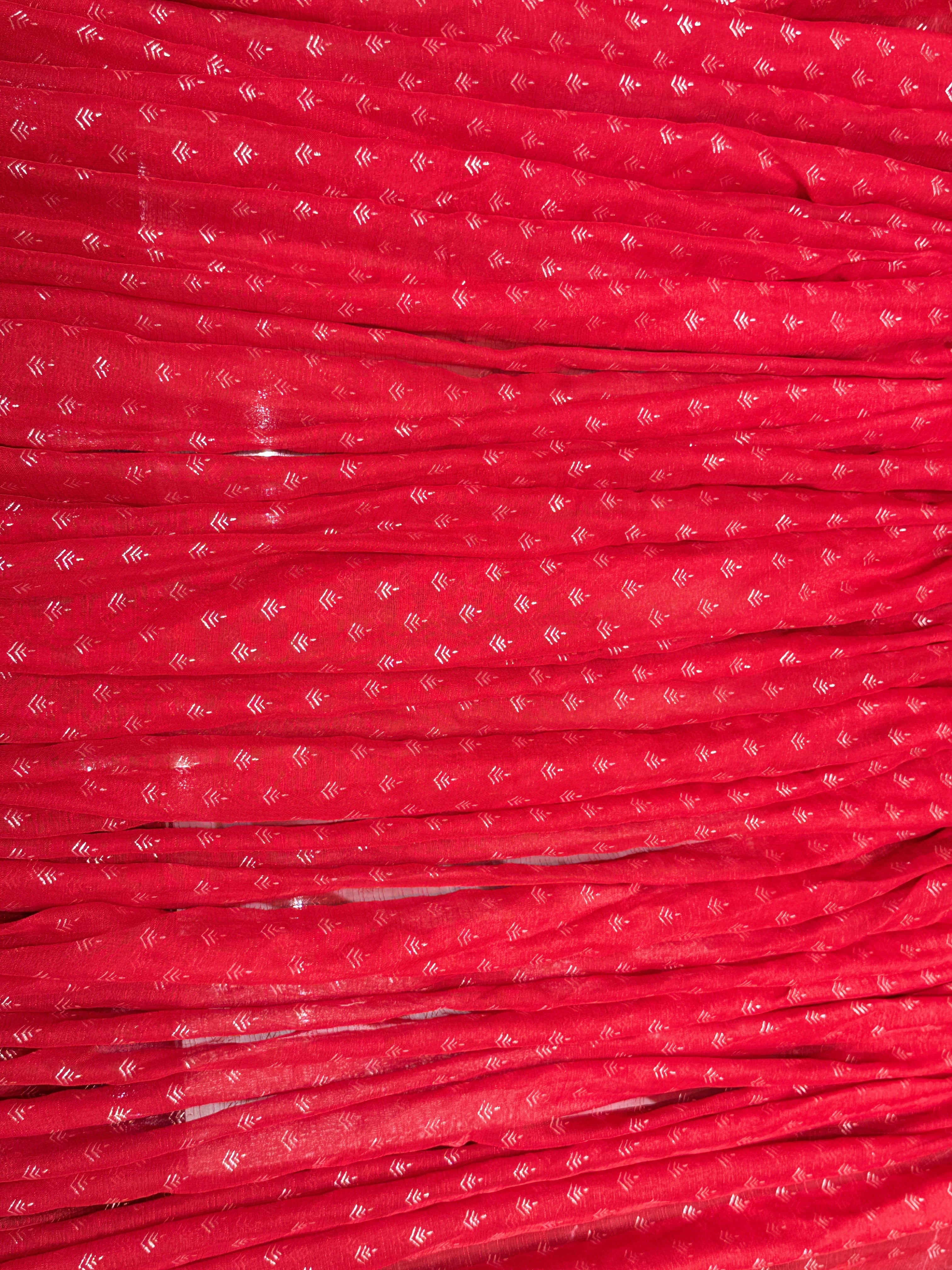 Q562416 Elegant Georgette Chiffon Saree with Designer Blouse