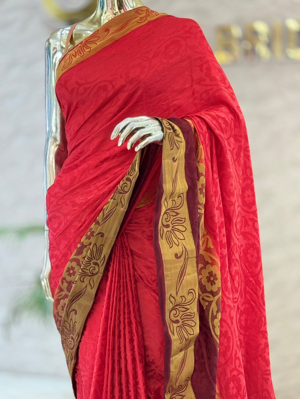 Q562760 Elegant Pink & Wine Banarasi Style Saree with Golden Woven Border