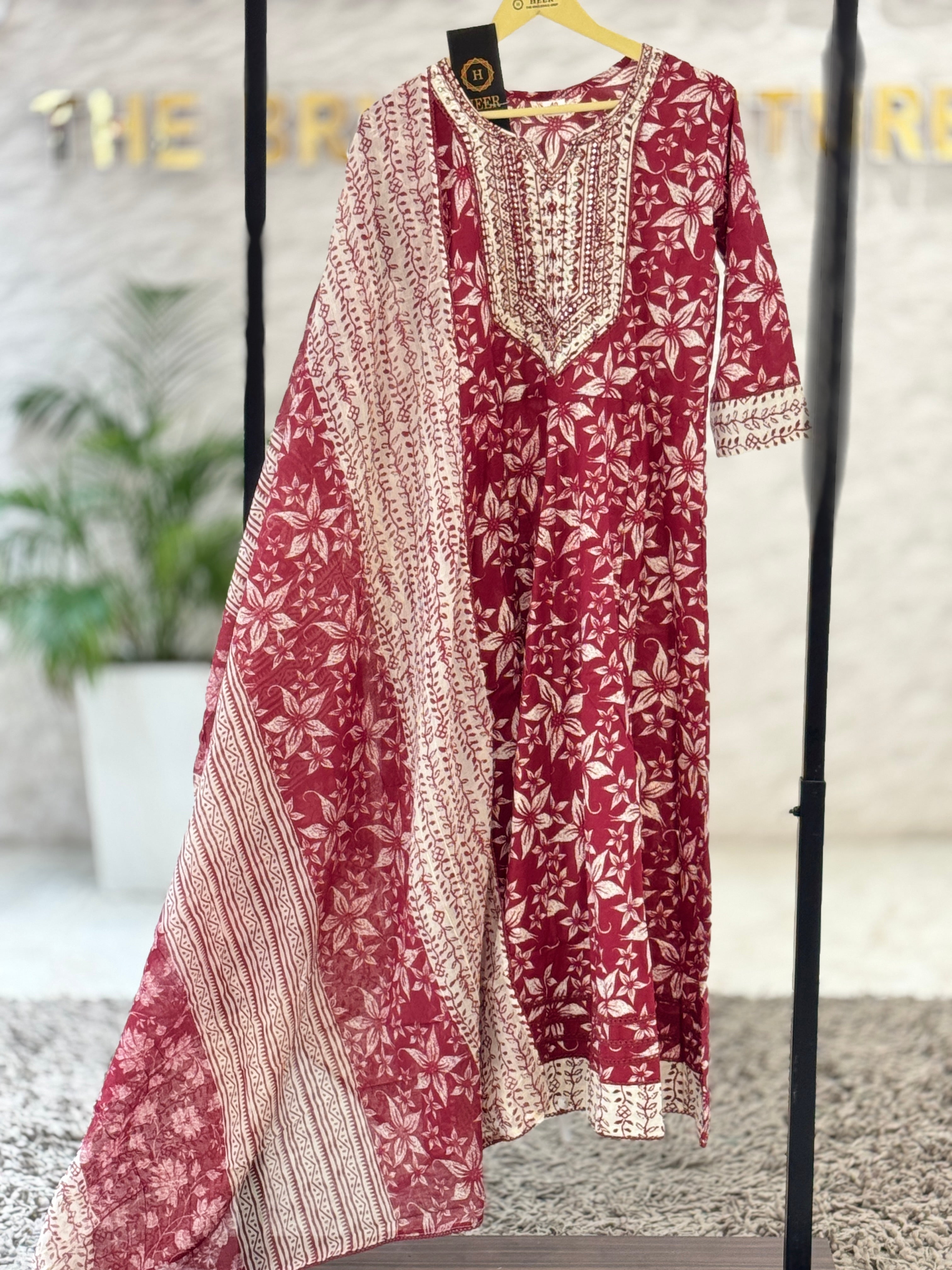 Premium Maroon Floral Hand-Block Printed Cotton Kurta Set with Coordinated Dupatta q562788