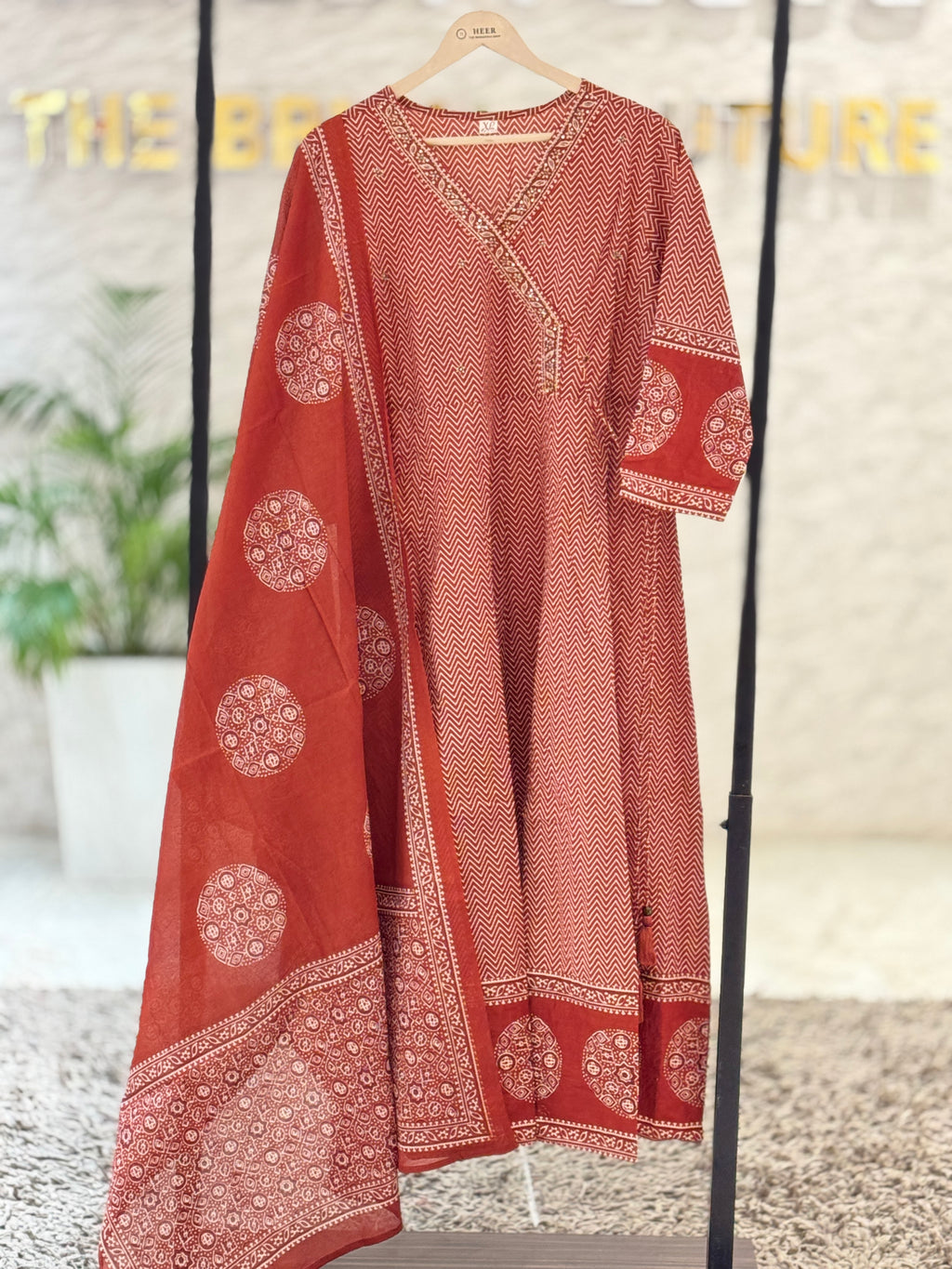 Premium Rust Red Handblock Printed Cotton Kurta Set q562783