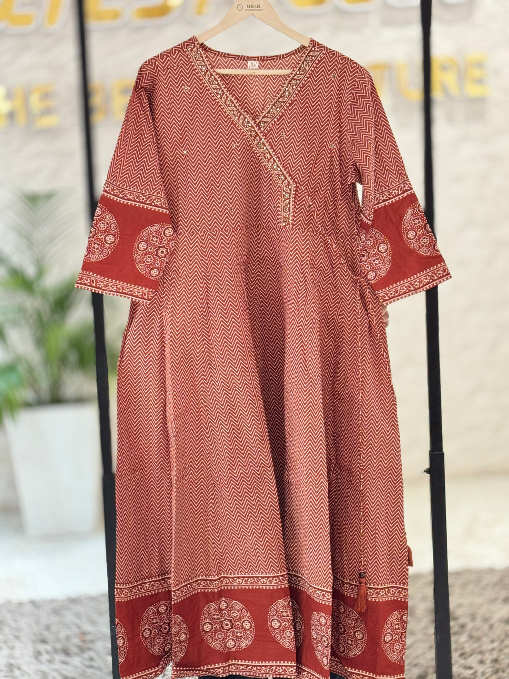 Premium Rust Red Handblock Printed Cotton Kurta Set q562783